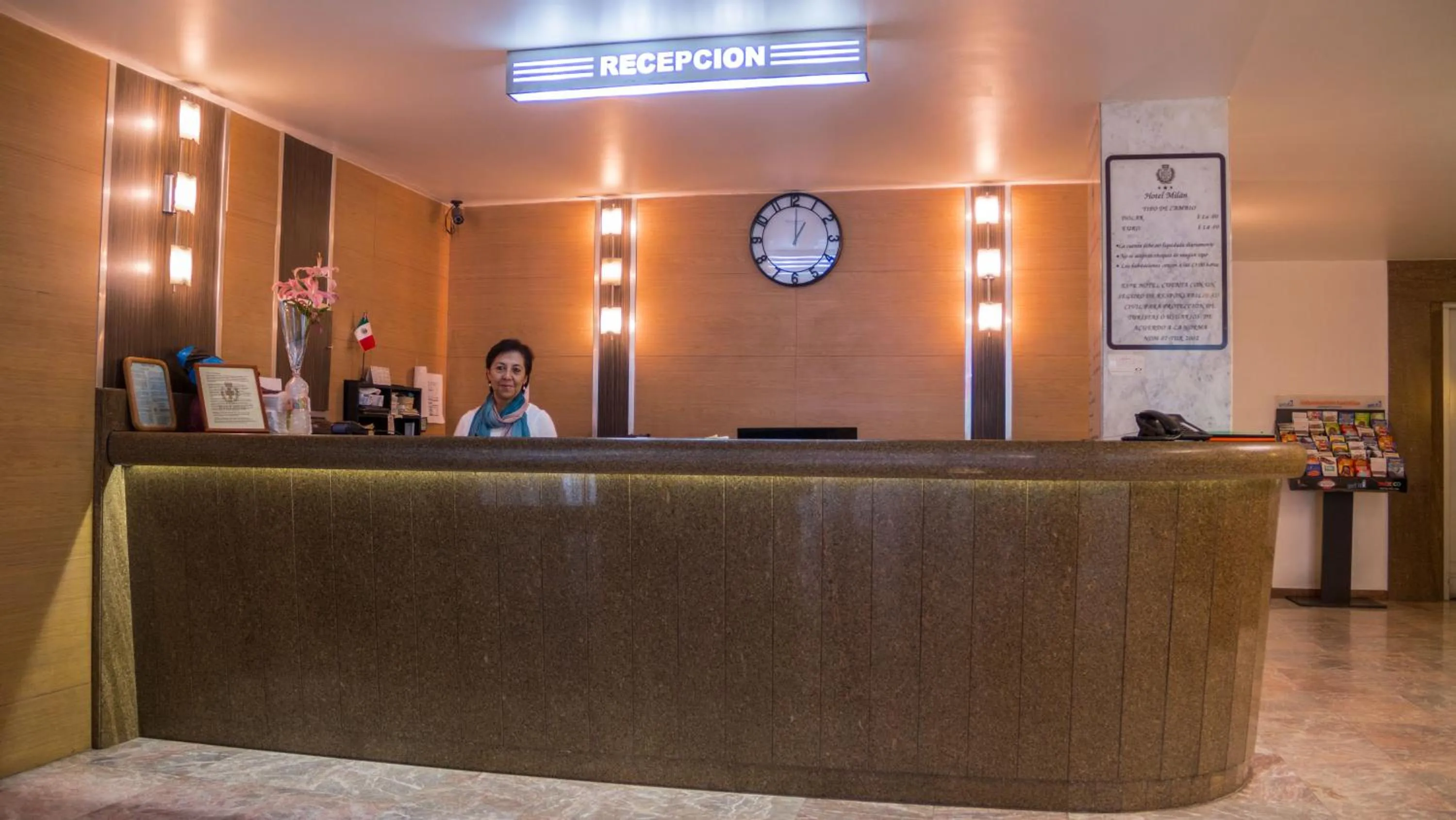 Lobby or reception in Hotel Milan CDMX