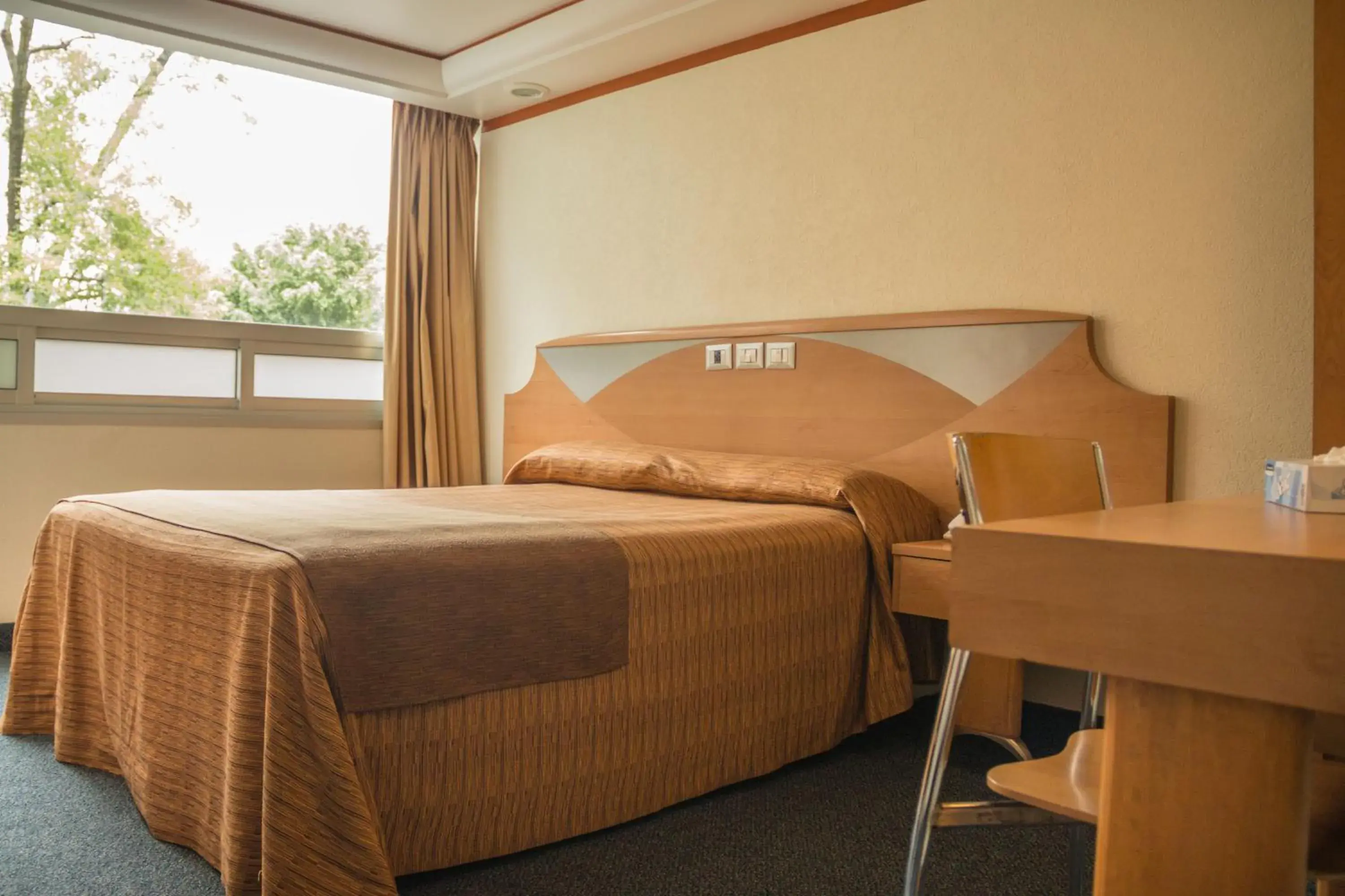 Bed in Hotel Milan CDMX Bed in Hotel Milan CDMX