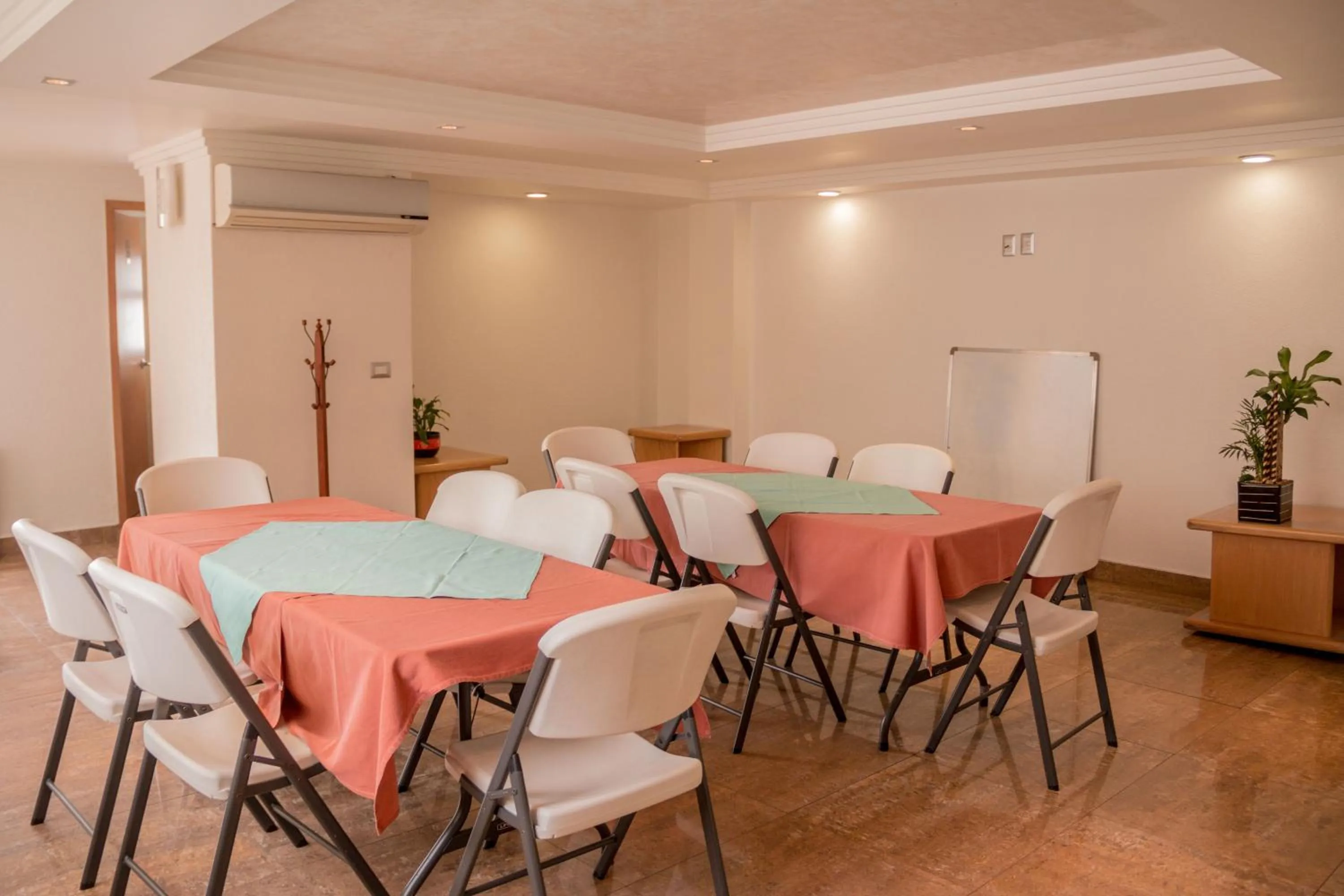 Meeting/conference room in Hotel Milan CDMX