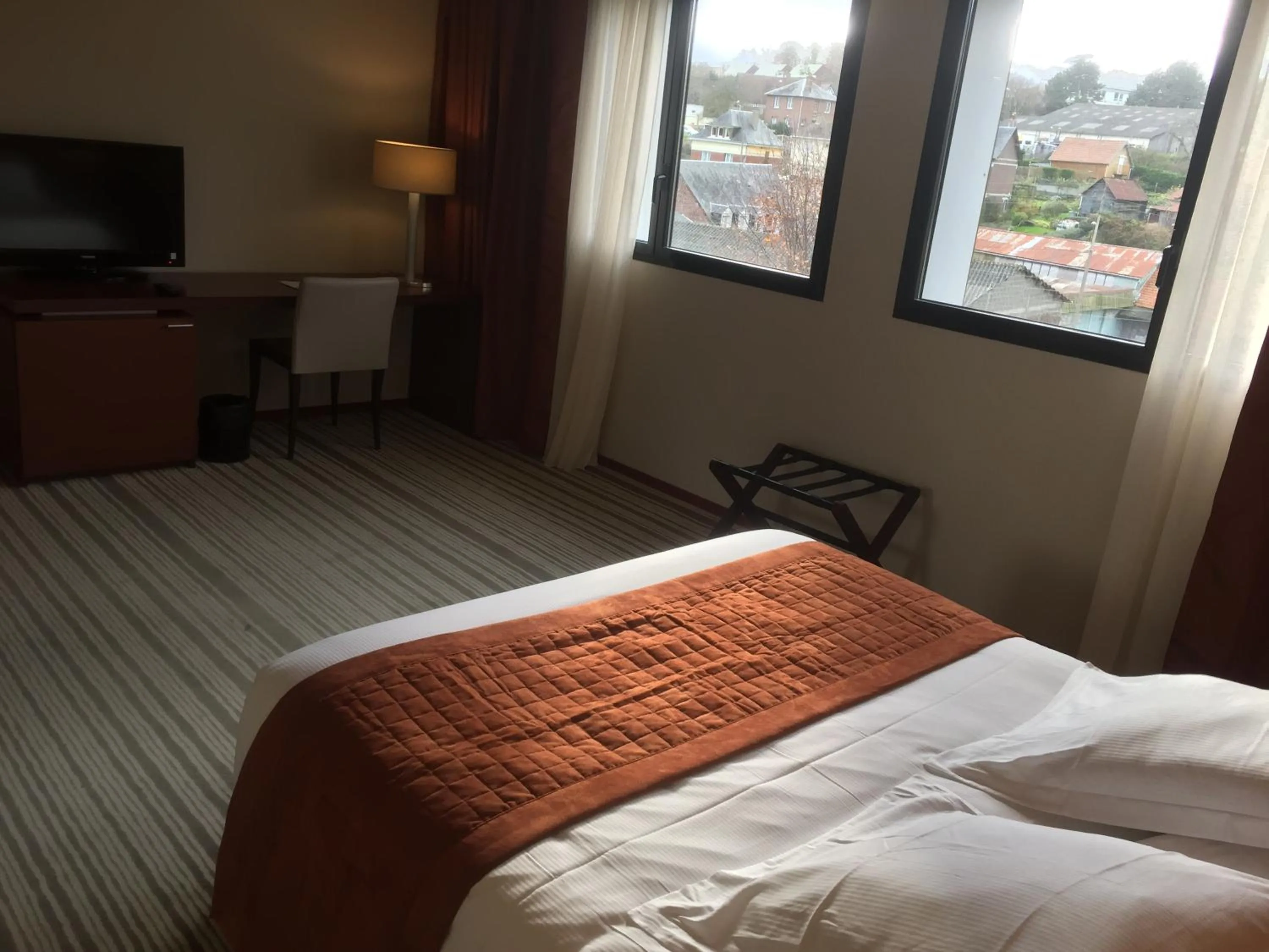 Photo of the whole room, Bed in Hotel du Casino