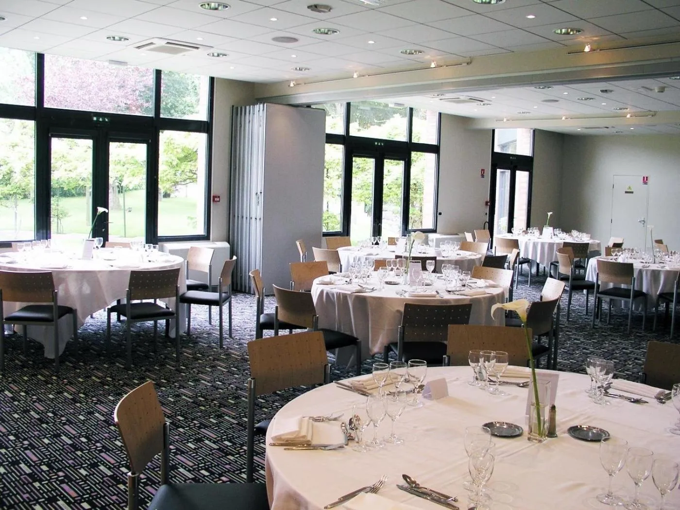 Restaurant/places to eat in Hotel du Casino