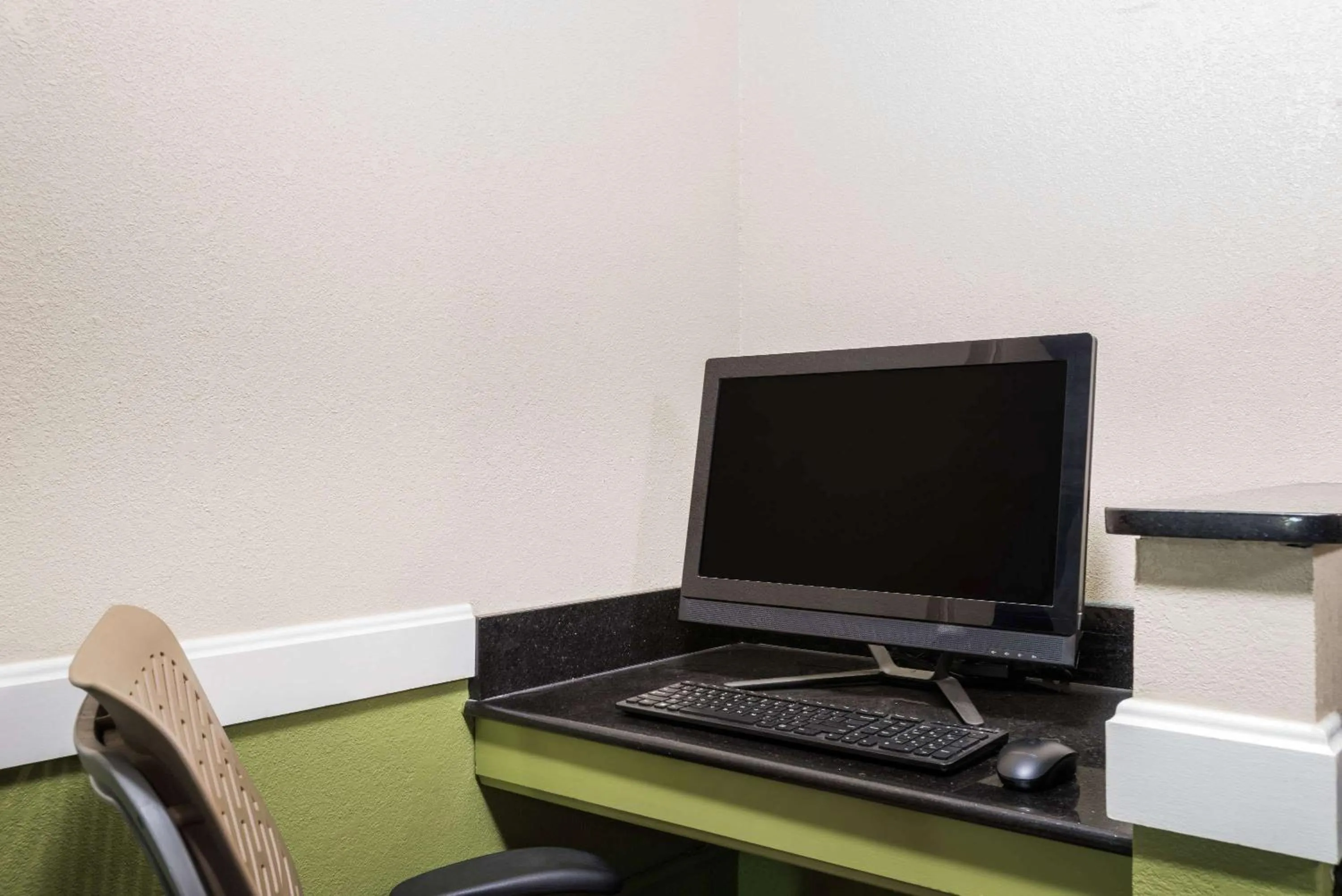 On site in Super 8 by Wyndham Bangor