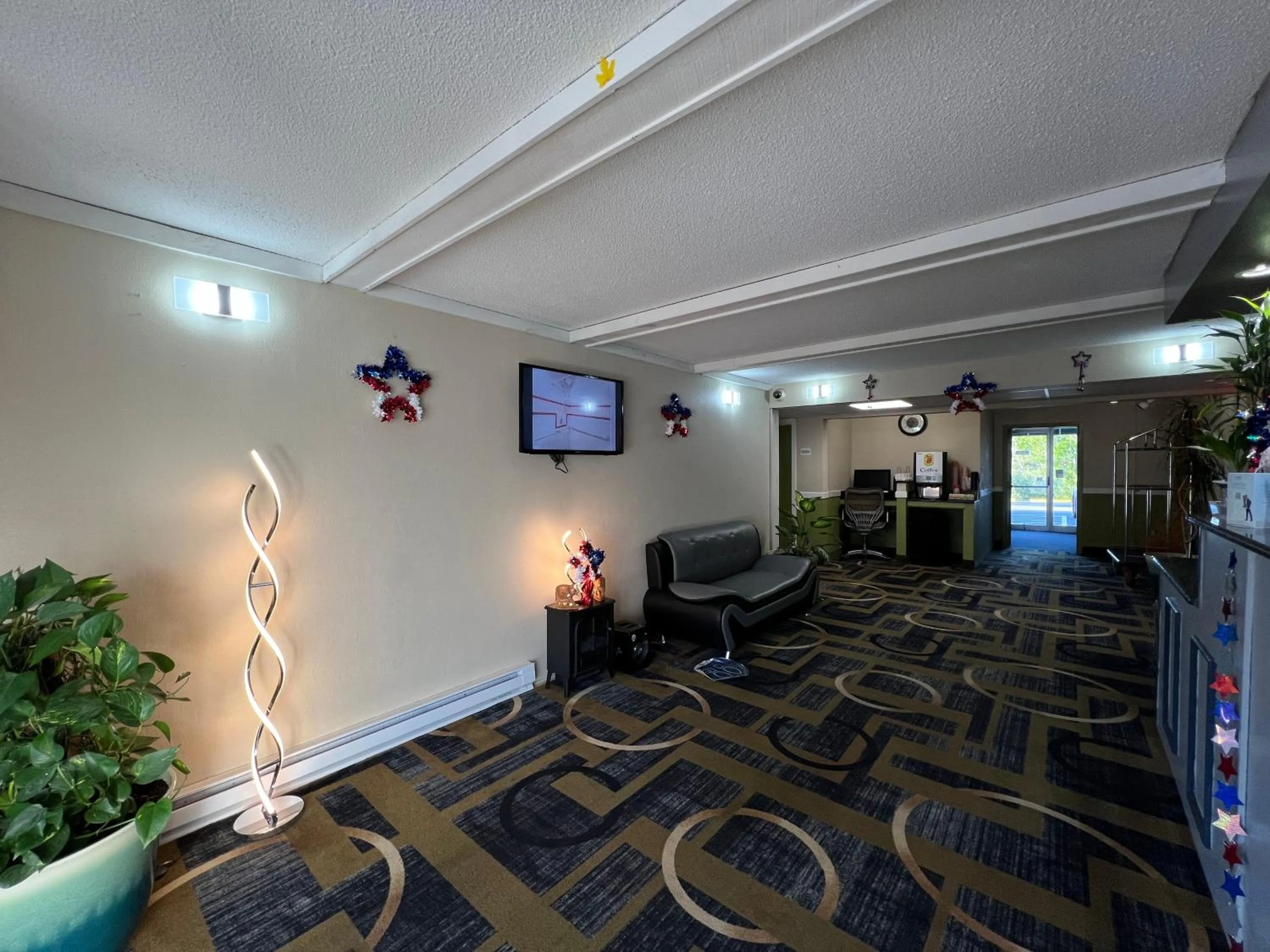 Lobby or reception in Super 8 by Wyndham Bangor