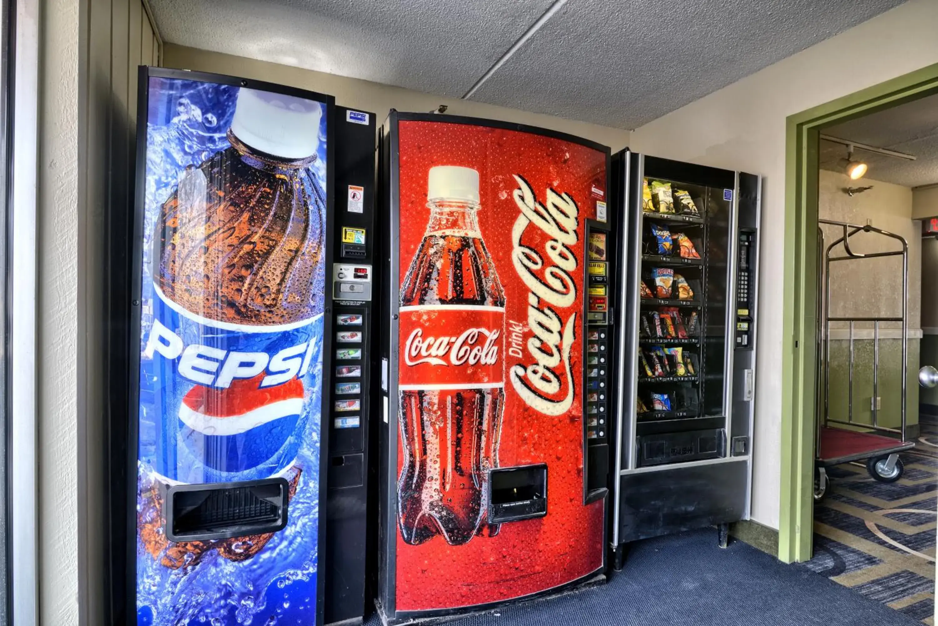 Food and drinks in Super 8 by Wyndham Bangor Food and drinks in Super 8 by Wyndham Bangor