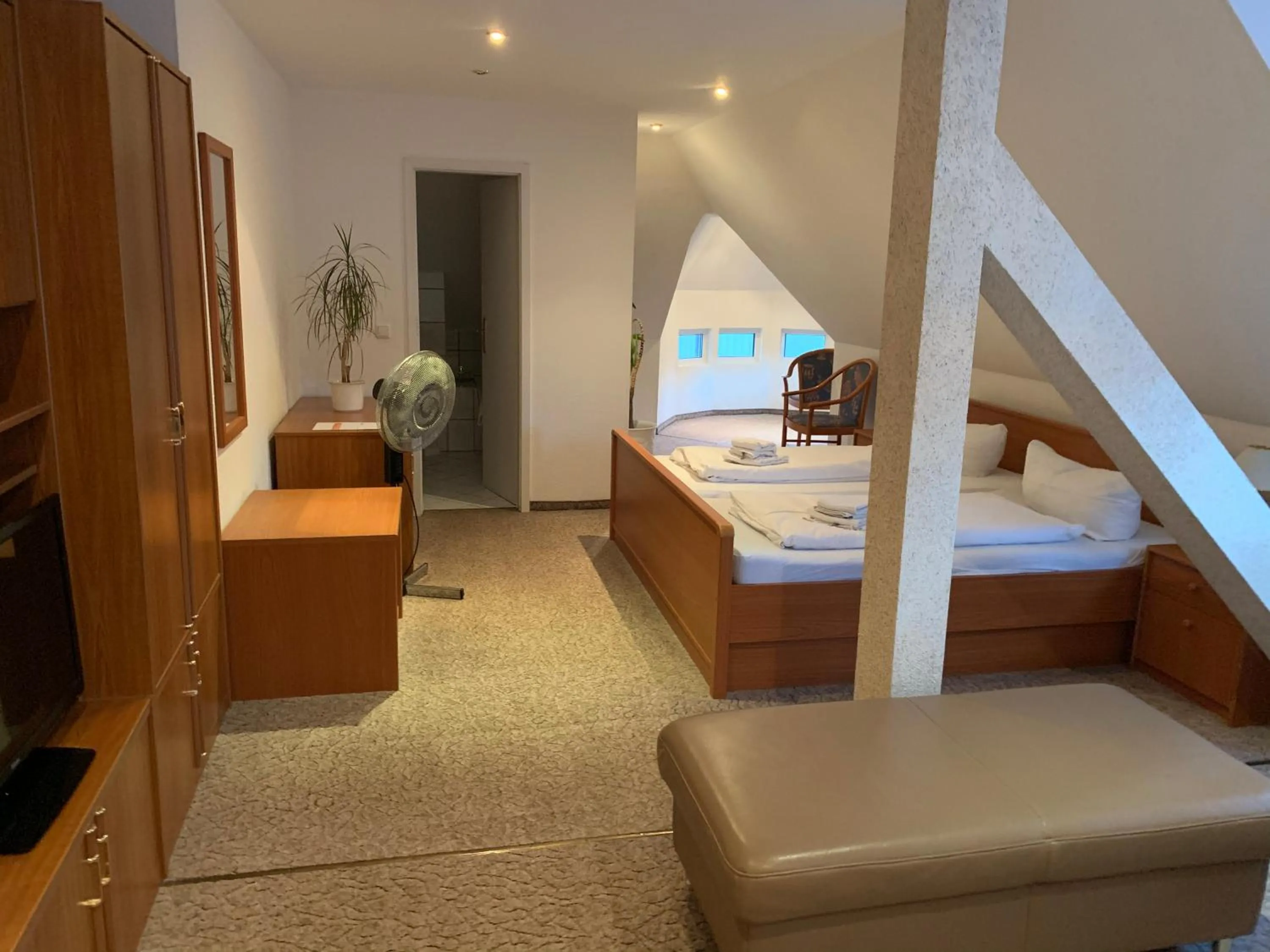 Bed in Hotel & Restaurant Schenk von Landsberg