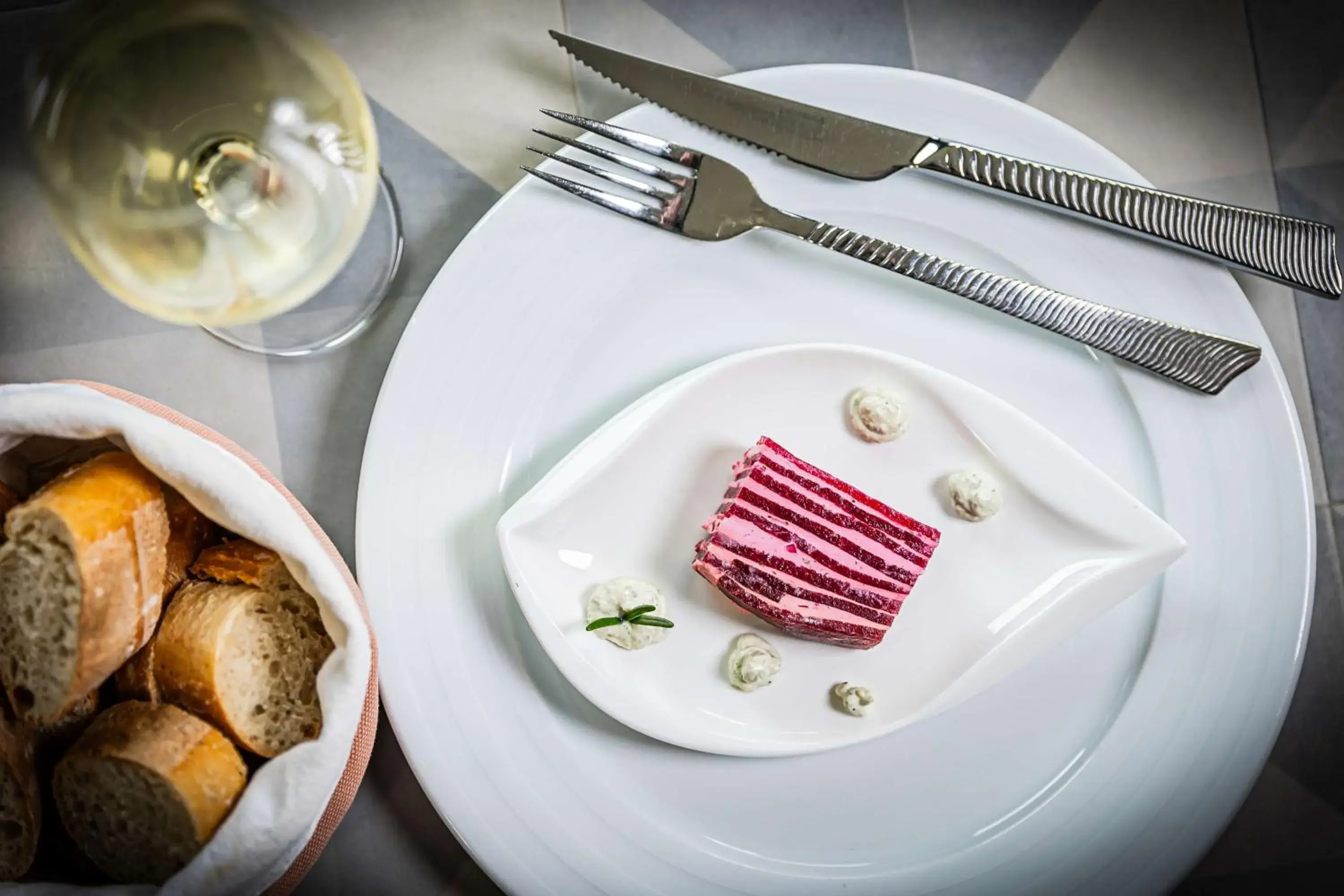 Restaurant/places to eat in Best Western Le Moulin de Ducey Restaurant/places to eat in Best Western Le Moulin de Ducey