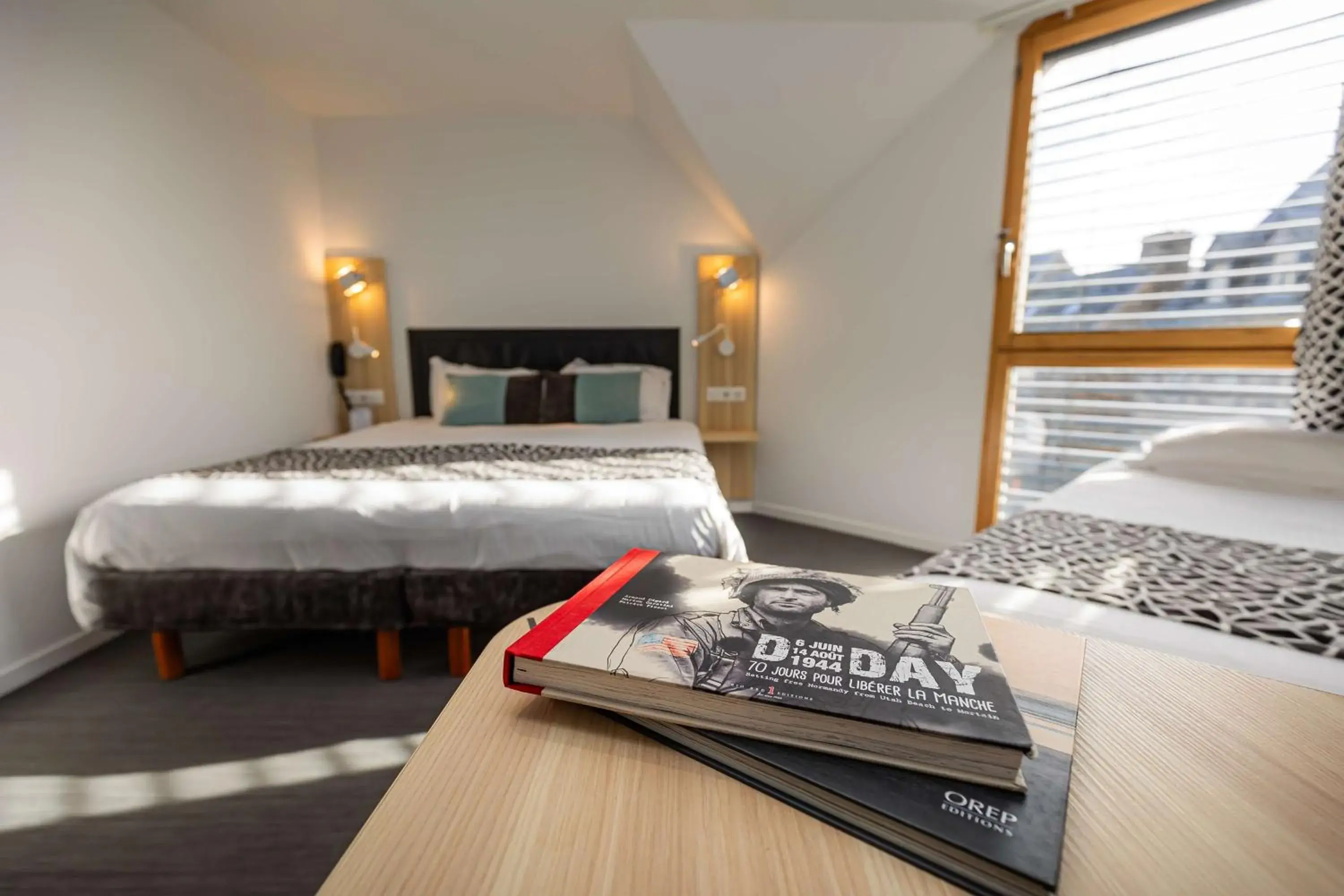 Bedroom, Bed in Best Western Le Moulin de Ducey Bedroom, Bed in Best Western Le Moulin de Ducey