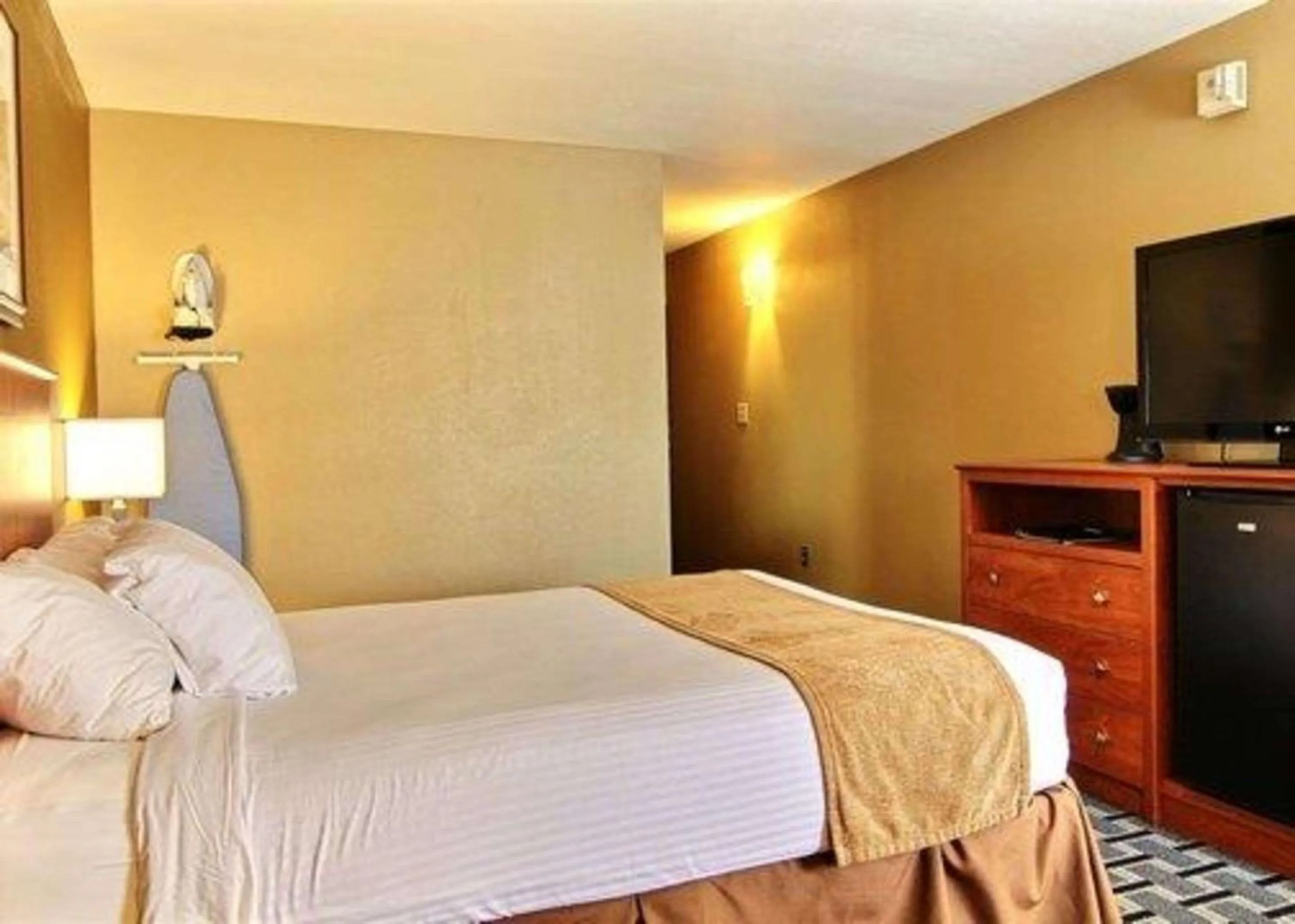 Bedroom, Bed in Quality Inn Thief River Falls
