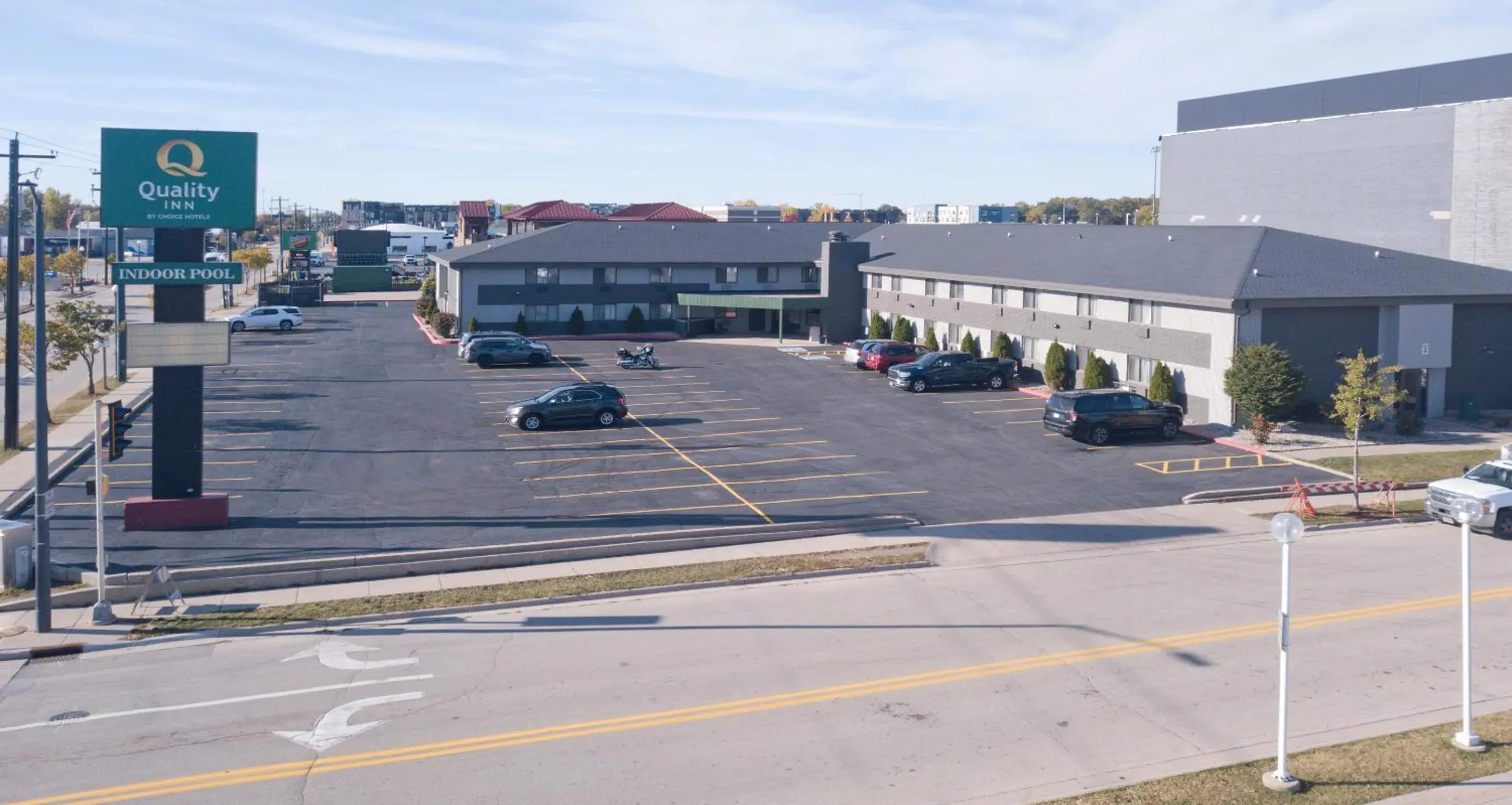 Property building in Quality Inn Stadium Area Green Bay Stadium Property building in Quality Inn Stadium Area Green Bay Stadium