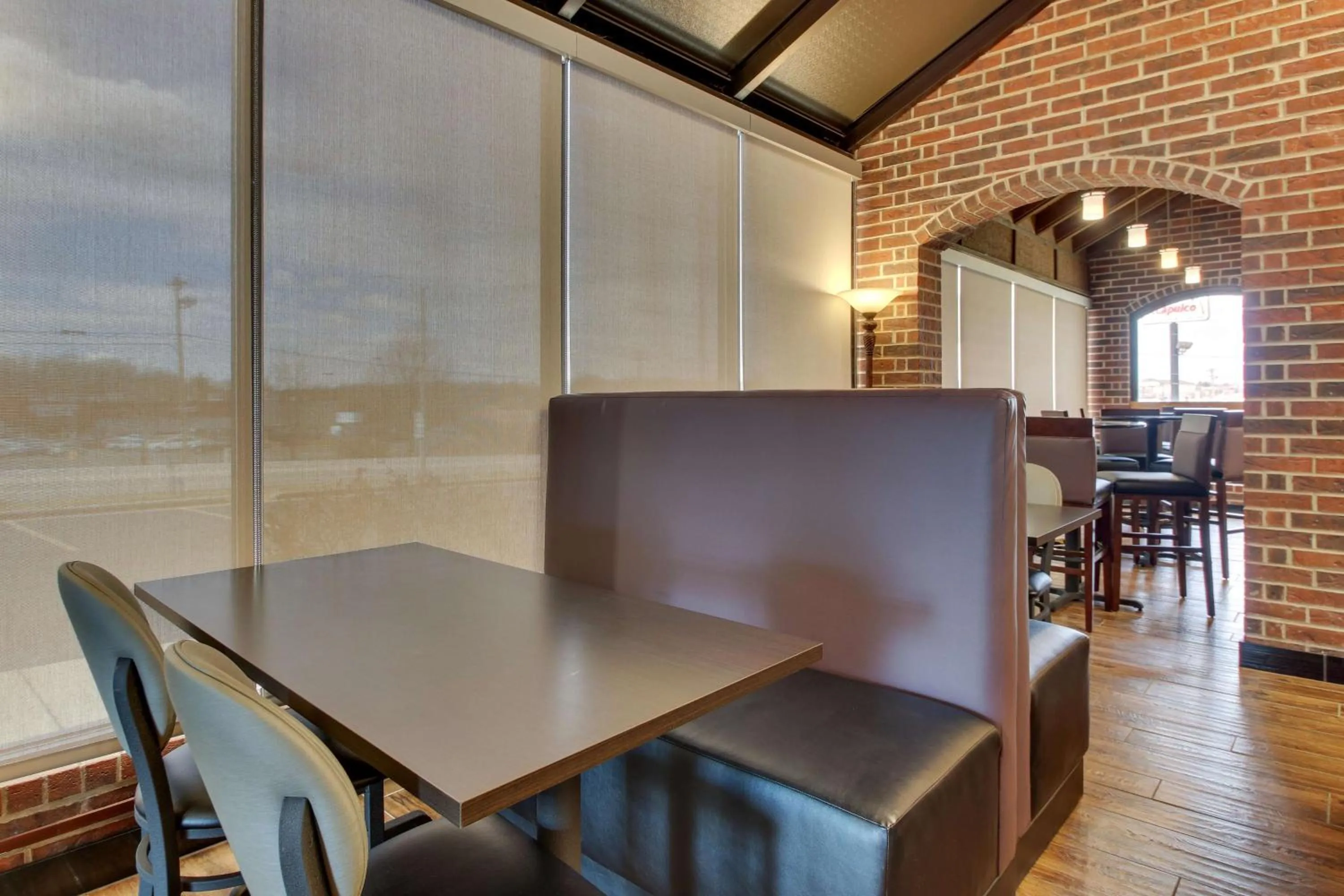 Lobby or reception in Drury Inn & Suites Poplar Bluff