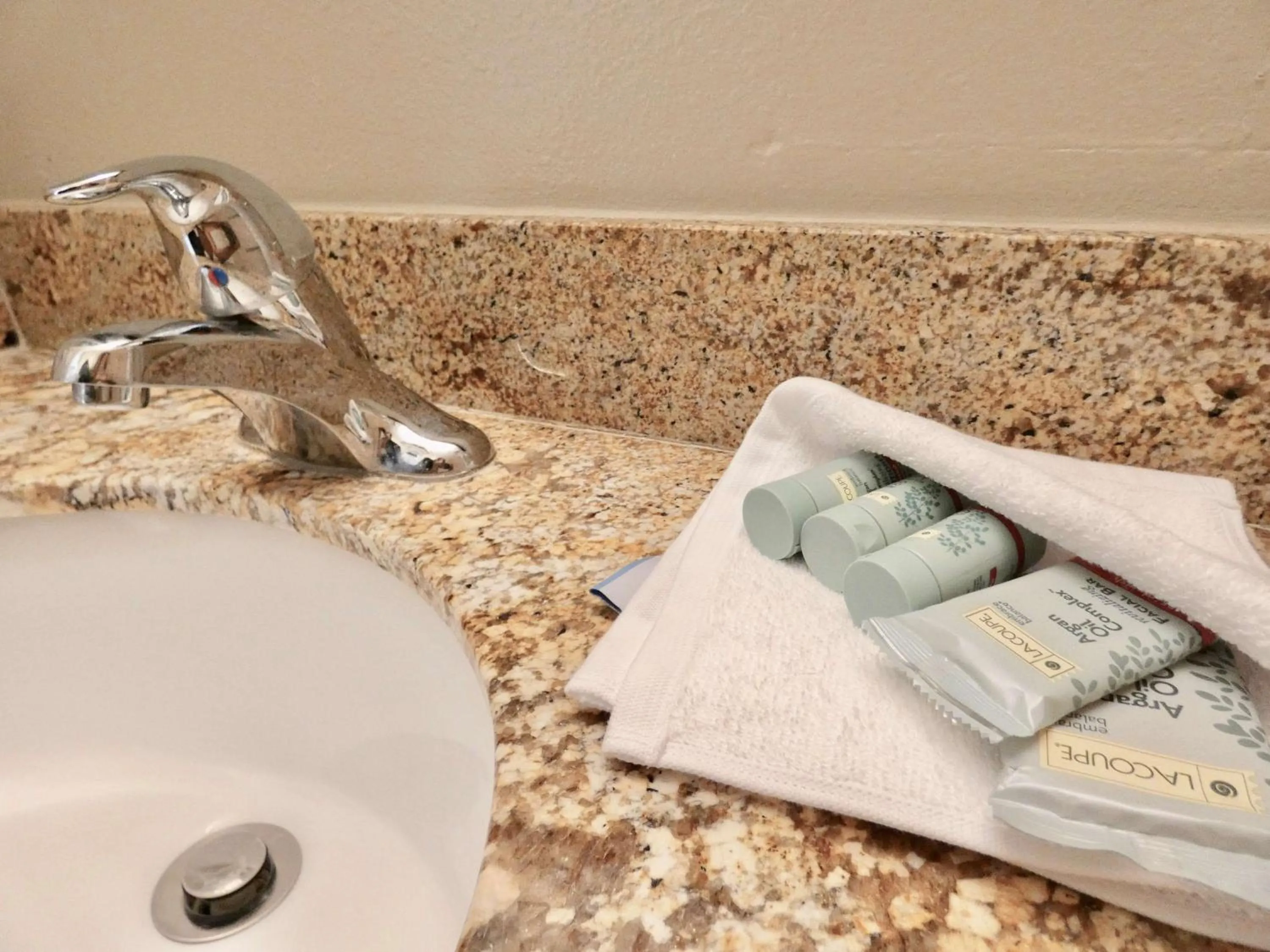 Deluxe Queen Room with Two Queen Beds in Best Western Rancho Grande