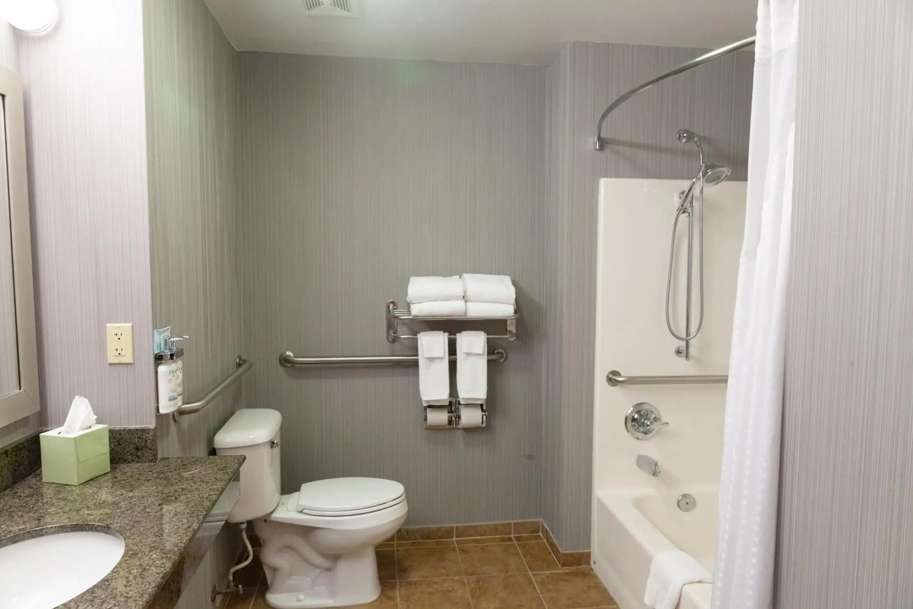 King Suite with Hearing Accessible Tub - Non-Smoking in Holiday Inn Express Jackson by IHG King Suite with Hearing Accessible Tub - Non-Smoking in Holiday Inn Express Jackson by IHG