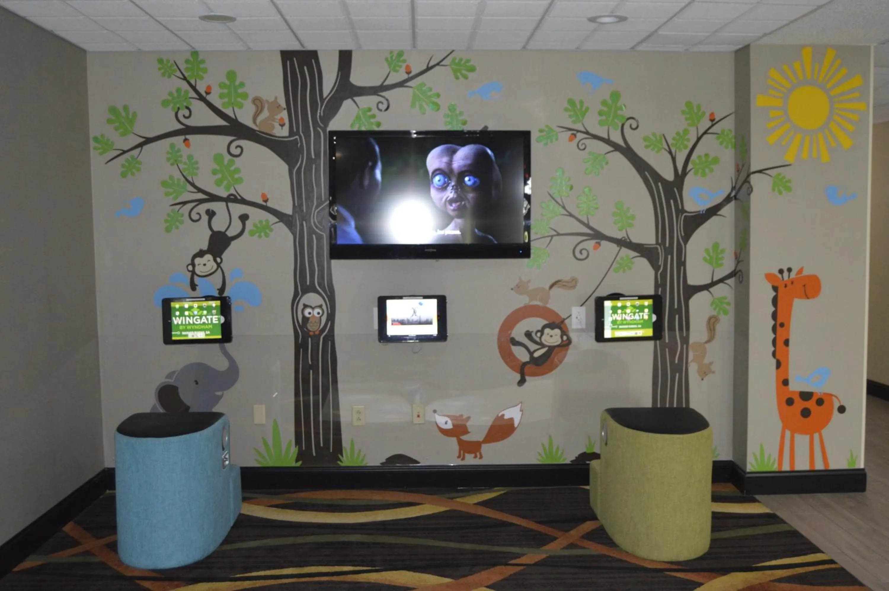 Communal lounge/ TV room in Wingate By Wyndham - Warner Robins