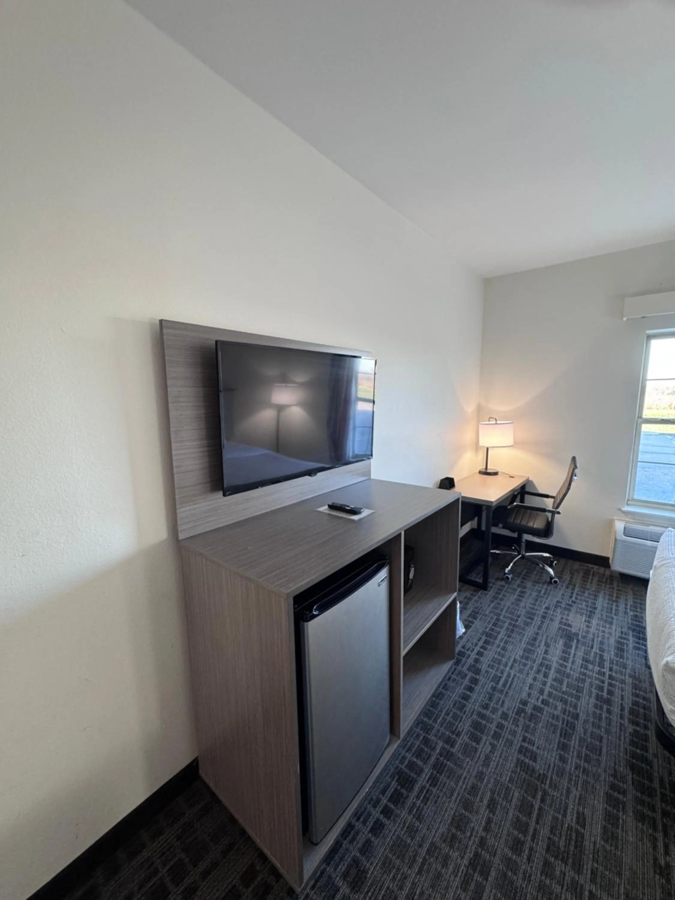 Ramada by Wyndham Sparta/At Speedway