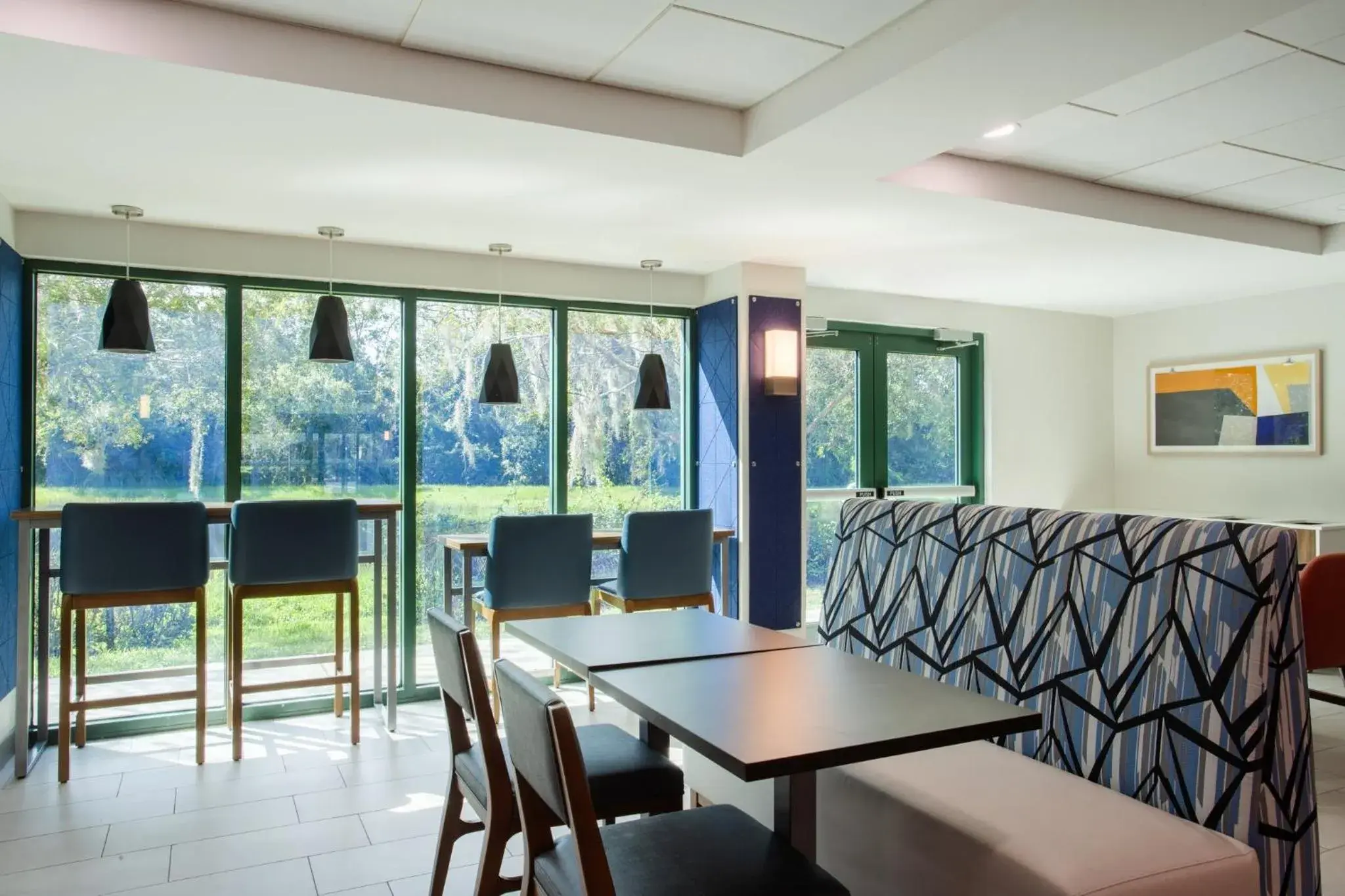 Breakfast in Holiday Inn Express & Suites Bradenton East-Lakewood Ranch by IHG Breakfast in Holiday Inn Express & Suites Bradenton East-Lakewood Ranch by IHG