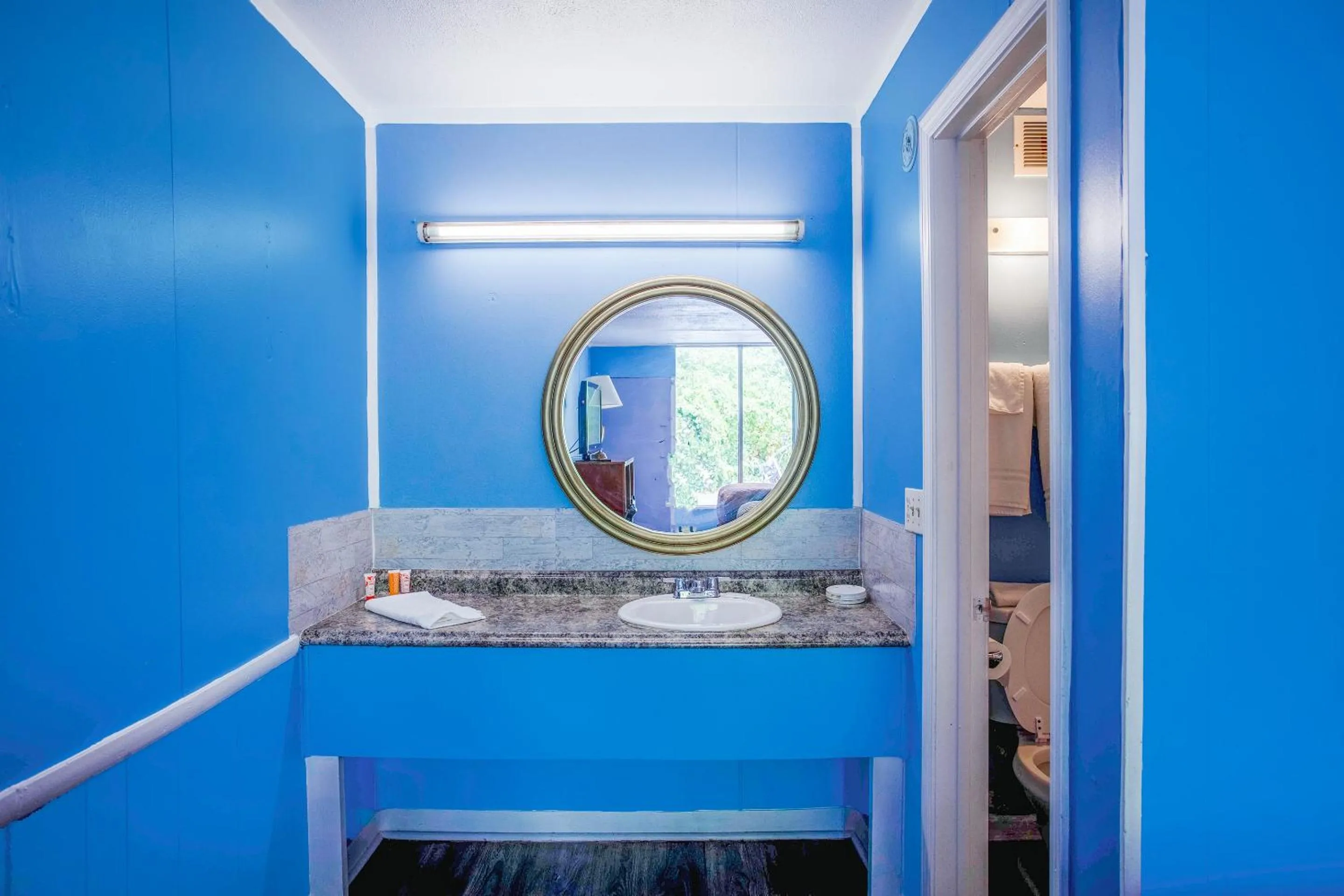 Bathroom in OYO Inn Kernersville