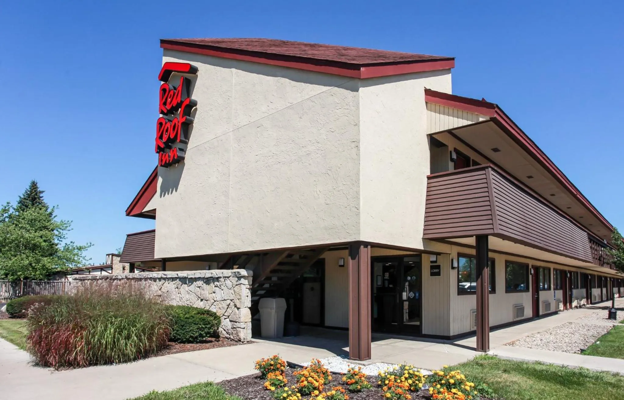 Property building in Red Roof Inn Michigan City