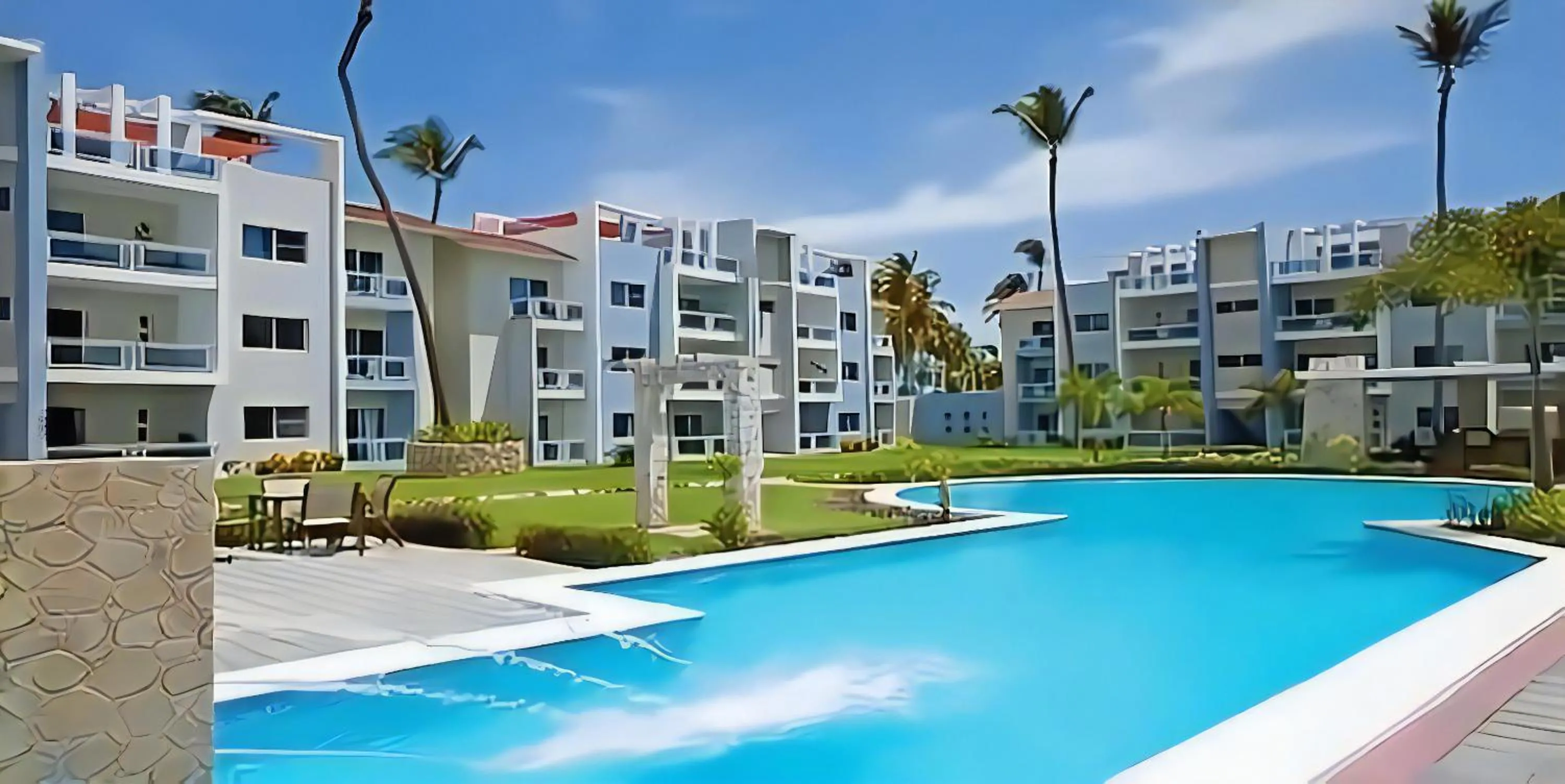Duplex,near the Beach plus airport