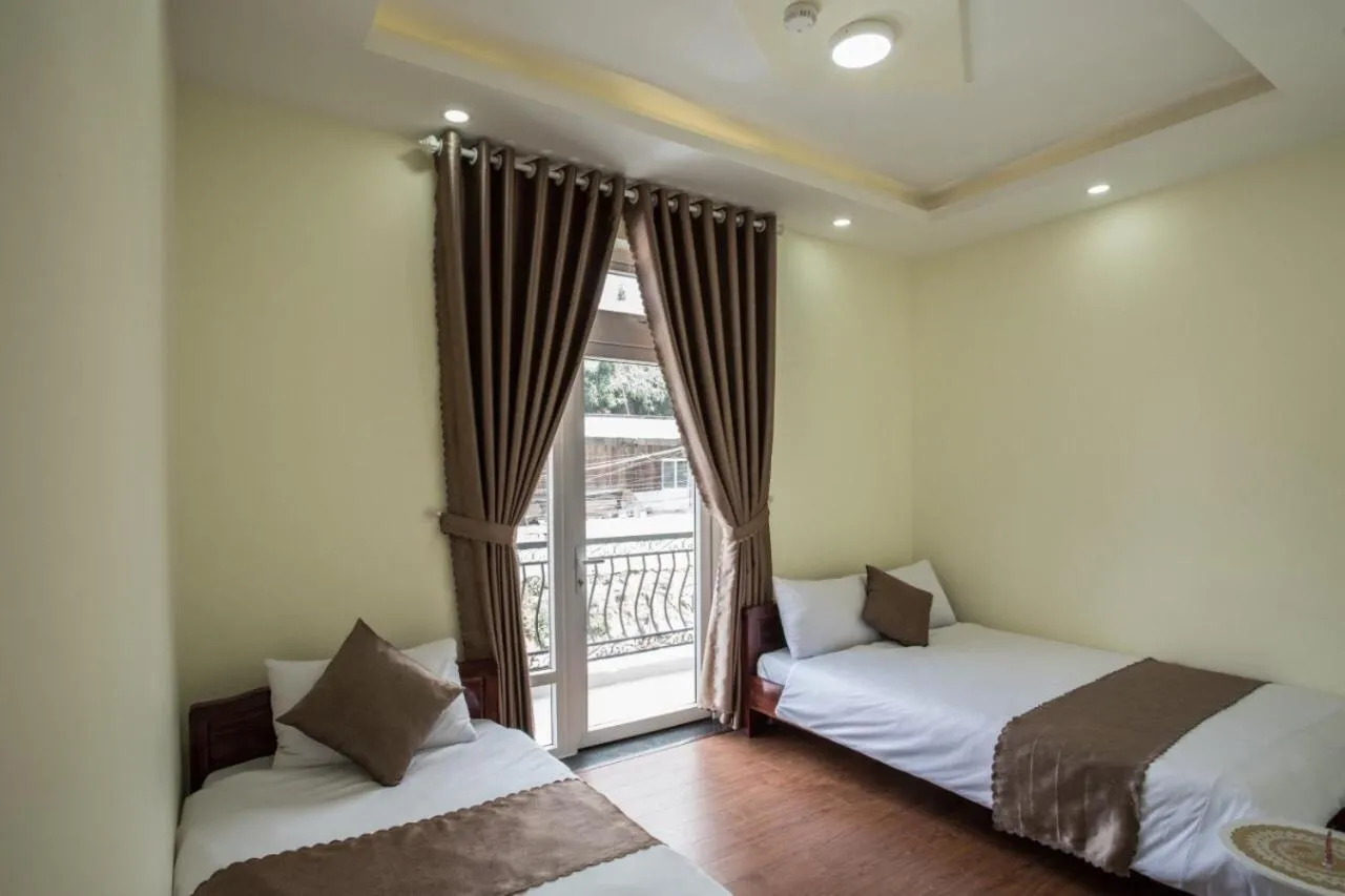 Bed in LuTo Hotel