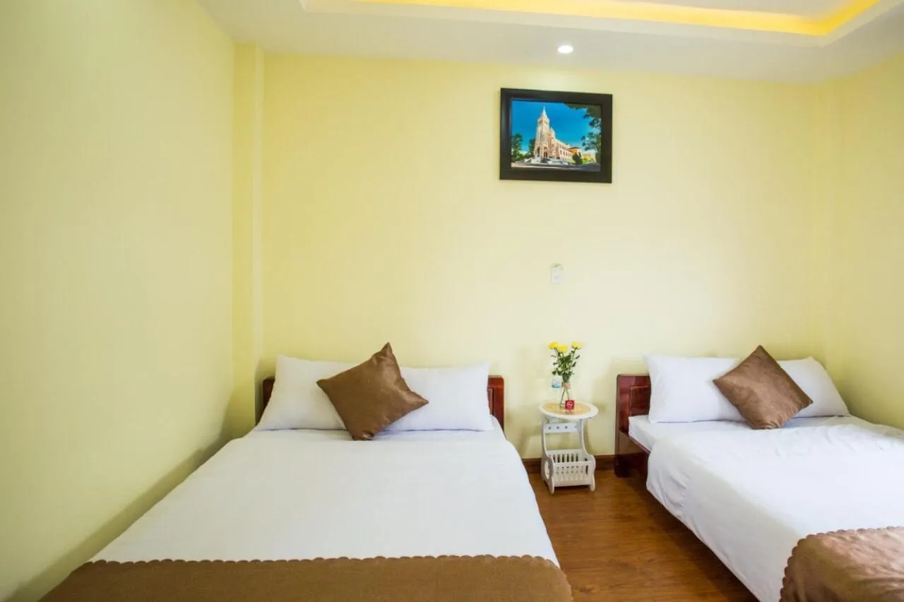 Bed in LuTo Hotel
