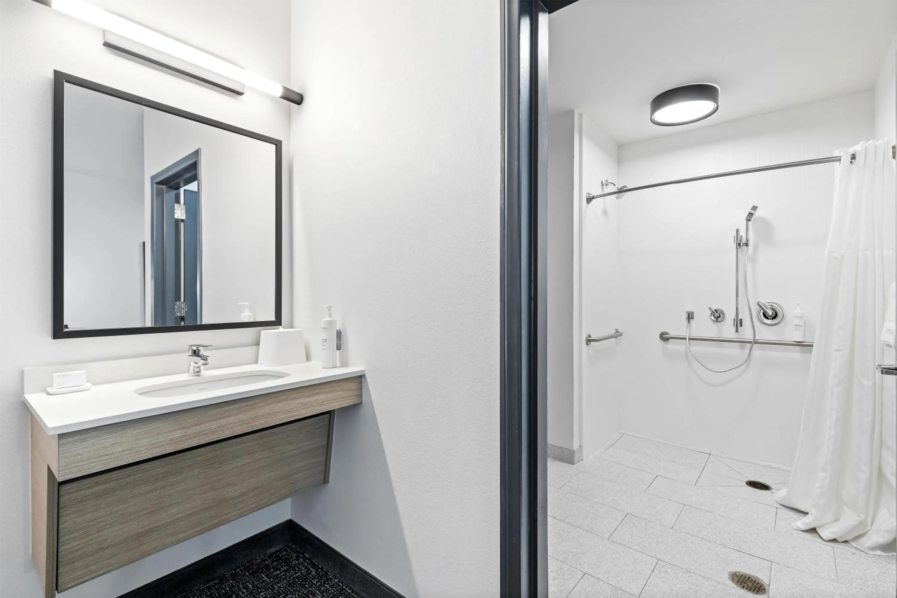 Bathroom in Spark By Hilton Redlands