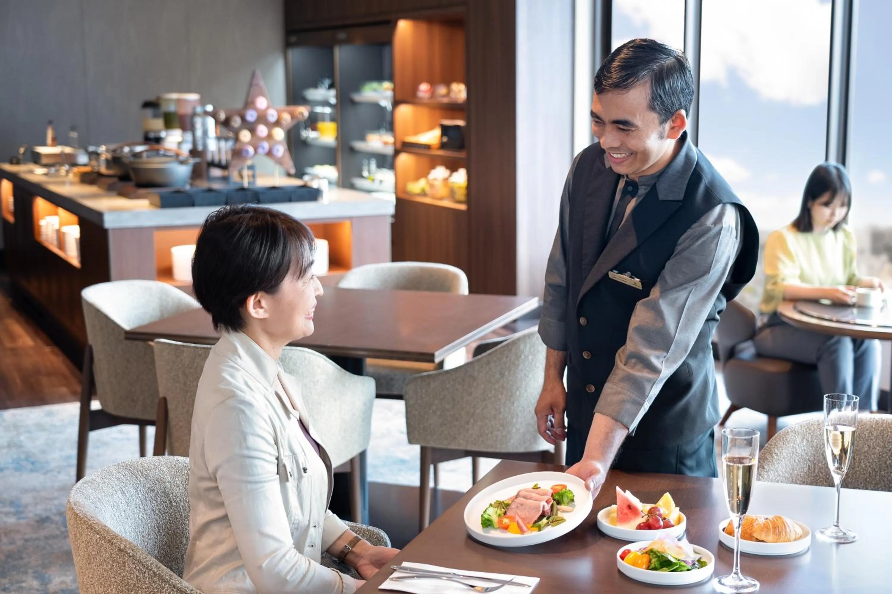 Lounge or bar in Okinawa Harborview Hotel