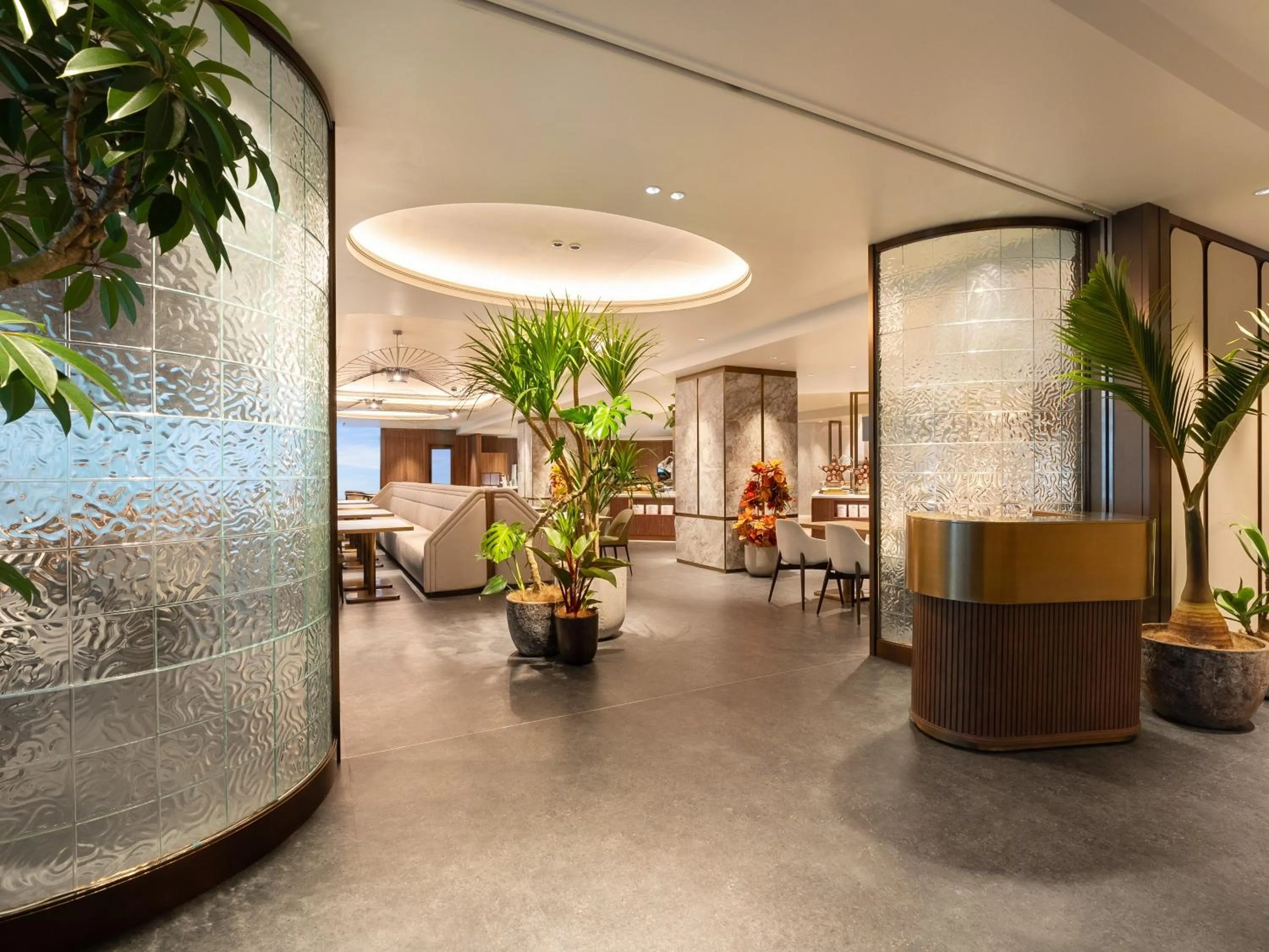 Restaurant/places to eat in Okinawa Harborview Hotel