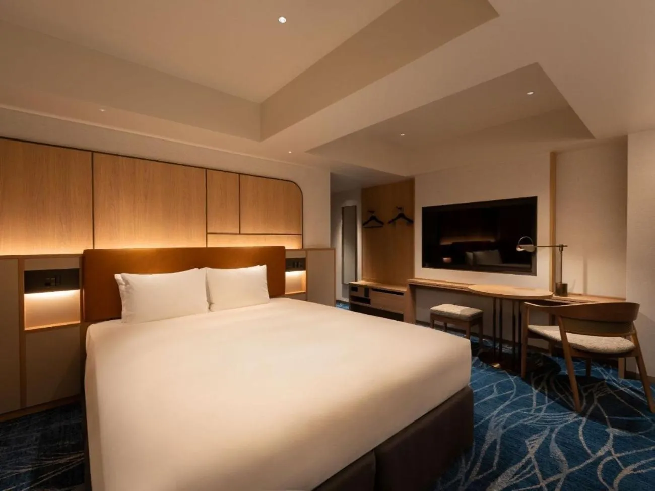 Photo of the whole room, Bed in Okinawa Harborview Hotel