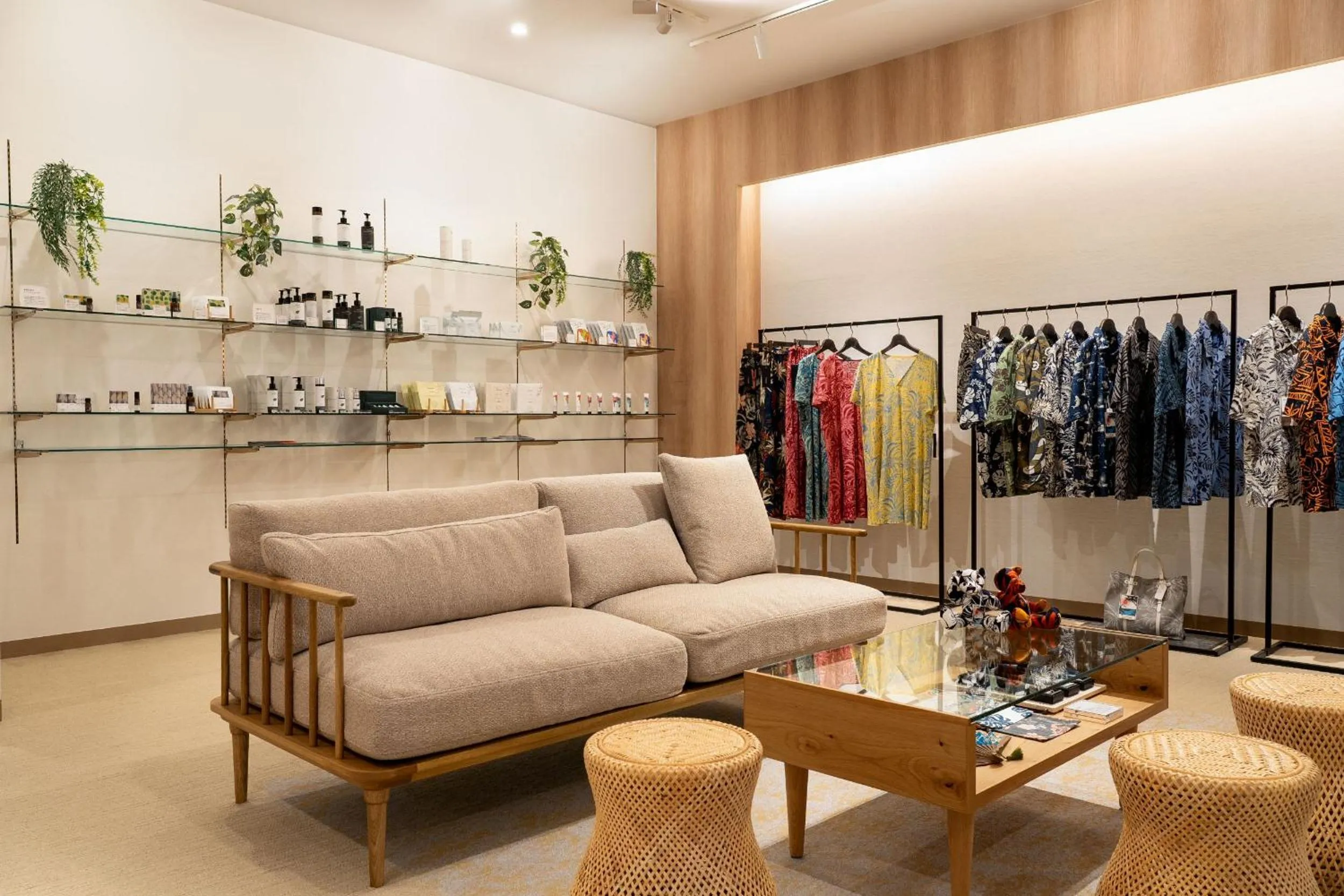 Shopping Area in Okinawa Harborview Hotel