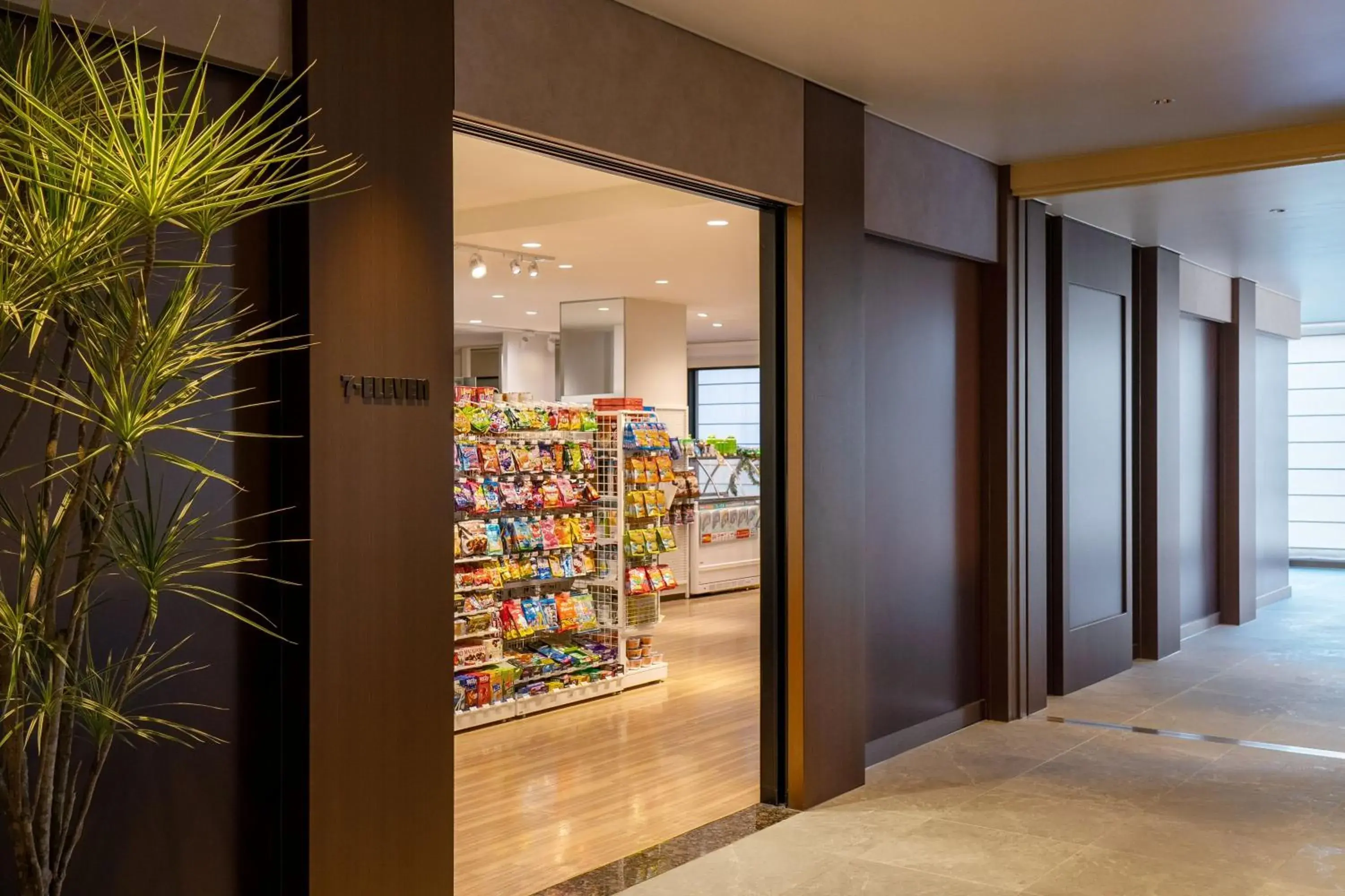 Shopping Area in Okinawa Harborview Hotel Shopping Area in Okinawa Harborview Hotel