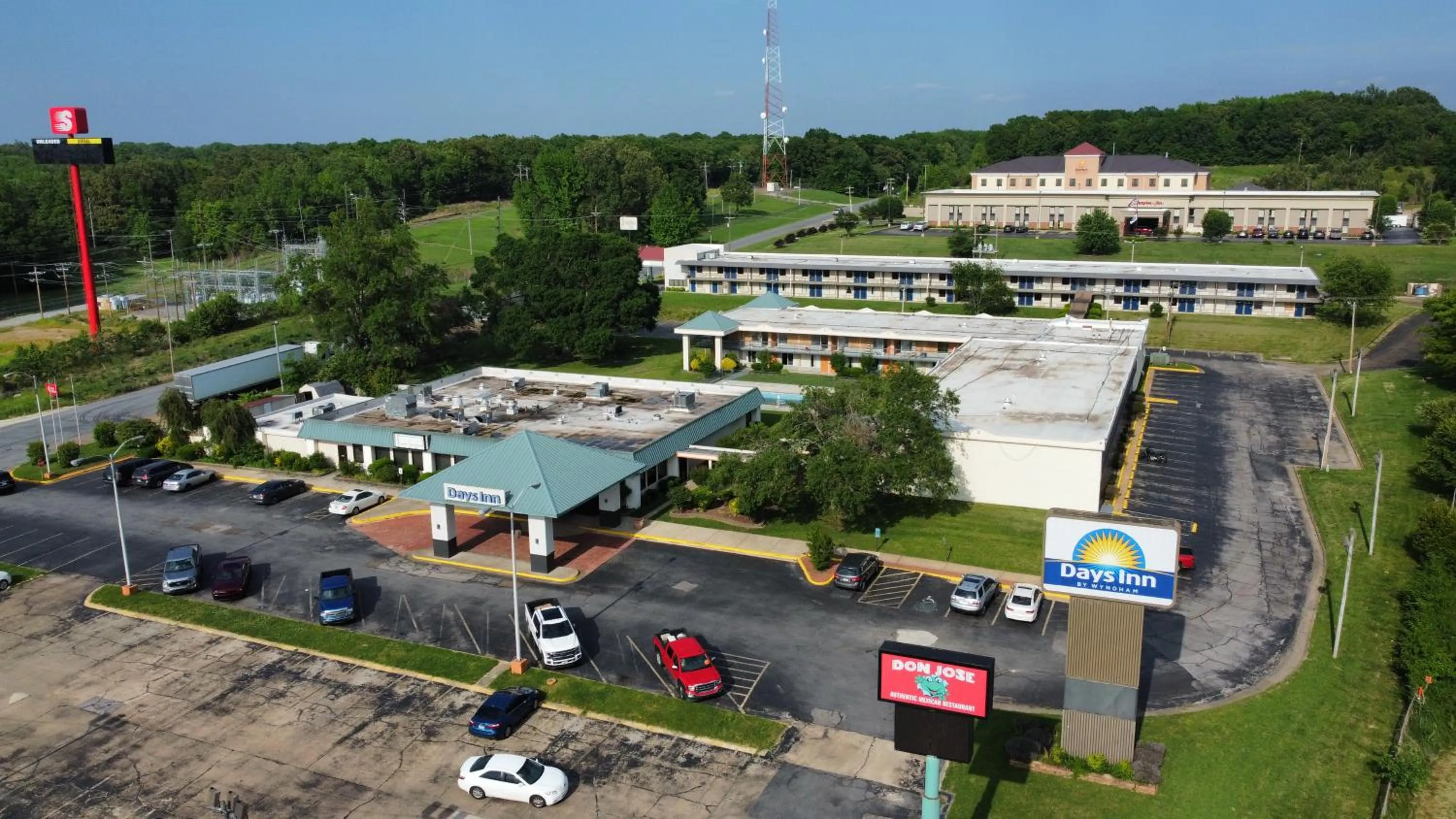 Days Inn by Wyndham Forrest City