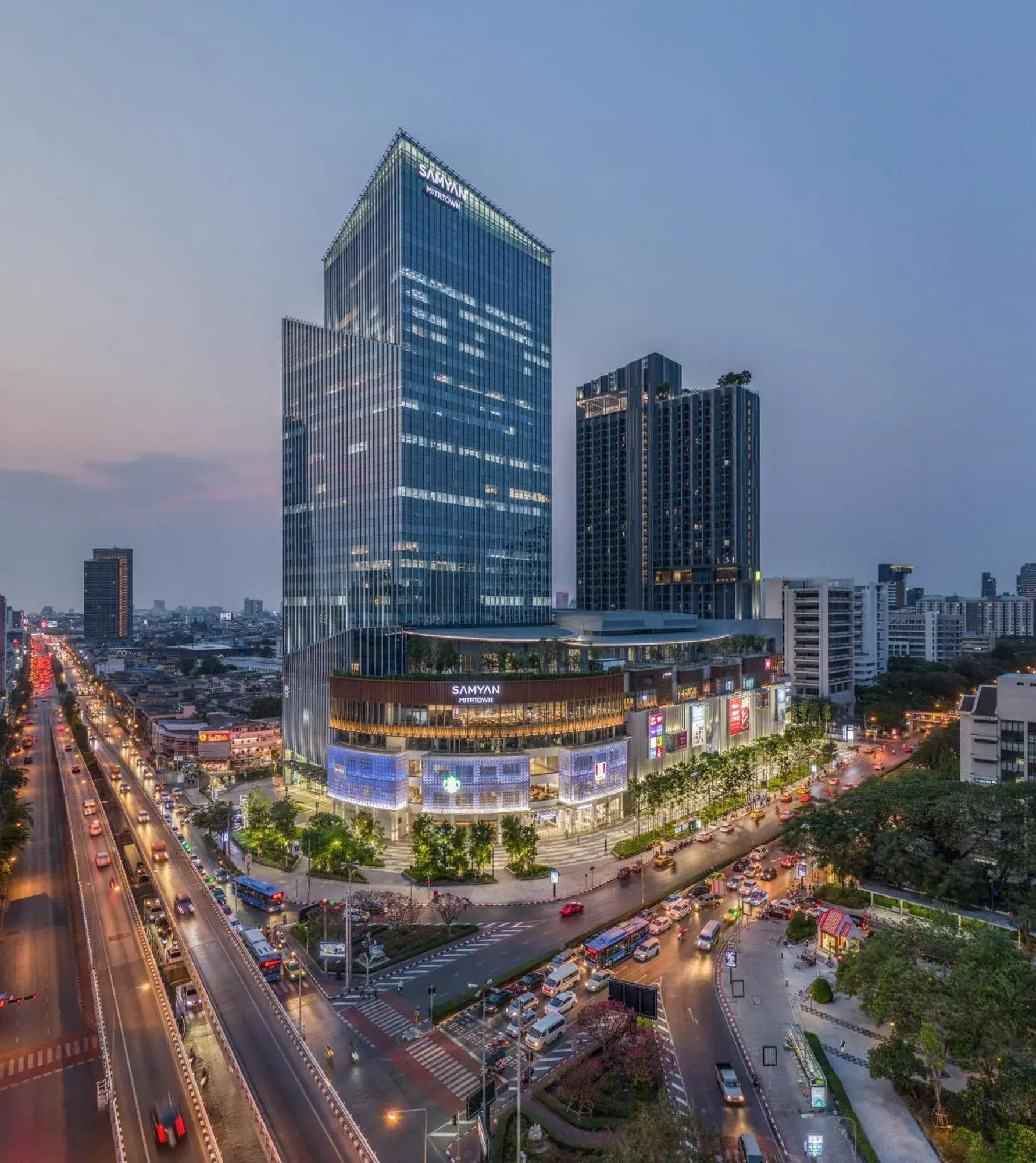 Restaurant/places to eat in Triple Y Hotel Restaurant/places to eat in Triple Y Hotel
