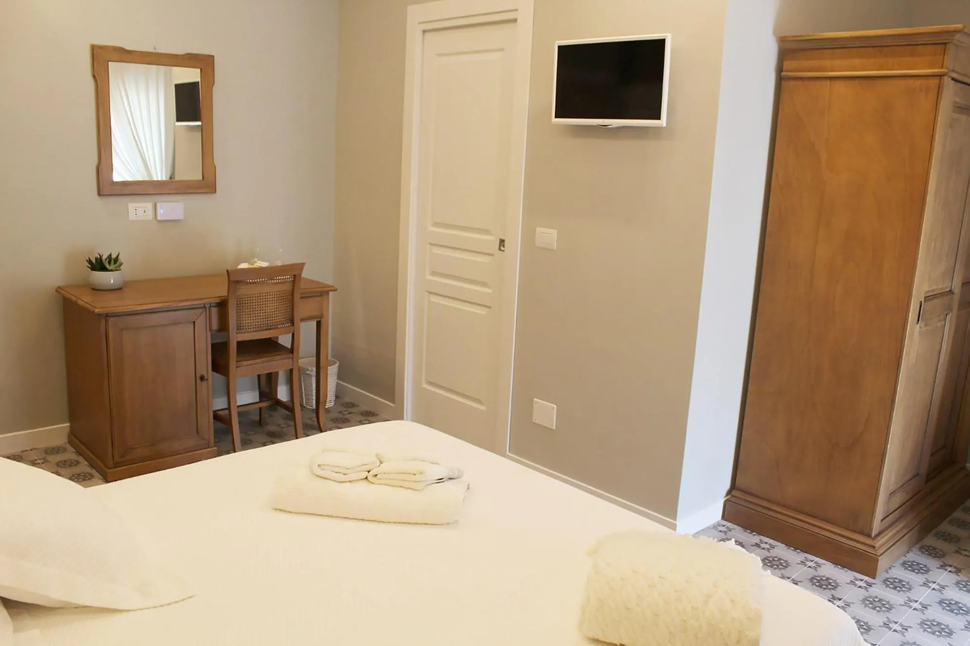 Bedroom, Bed in Estlevante B&B