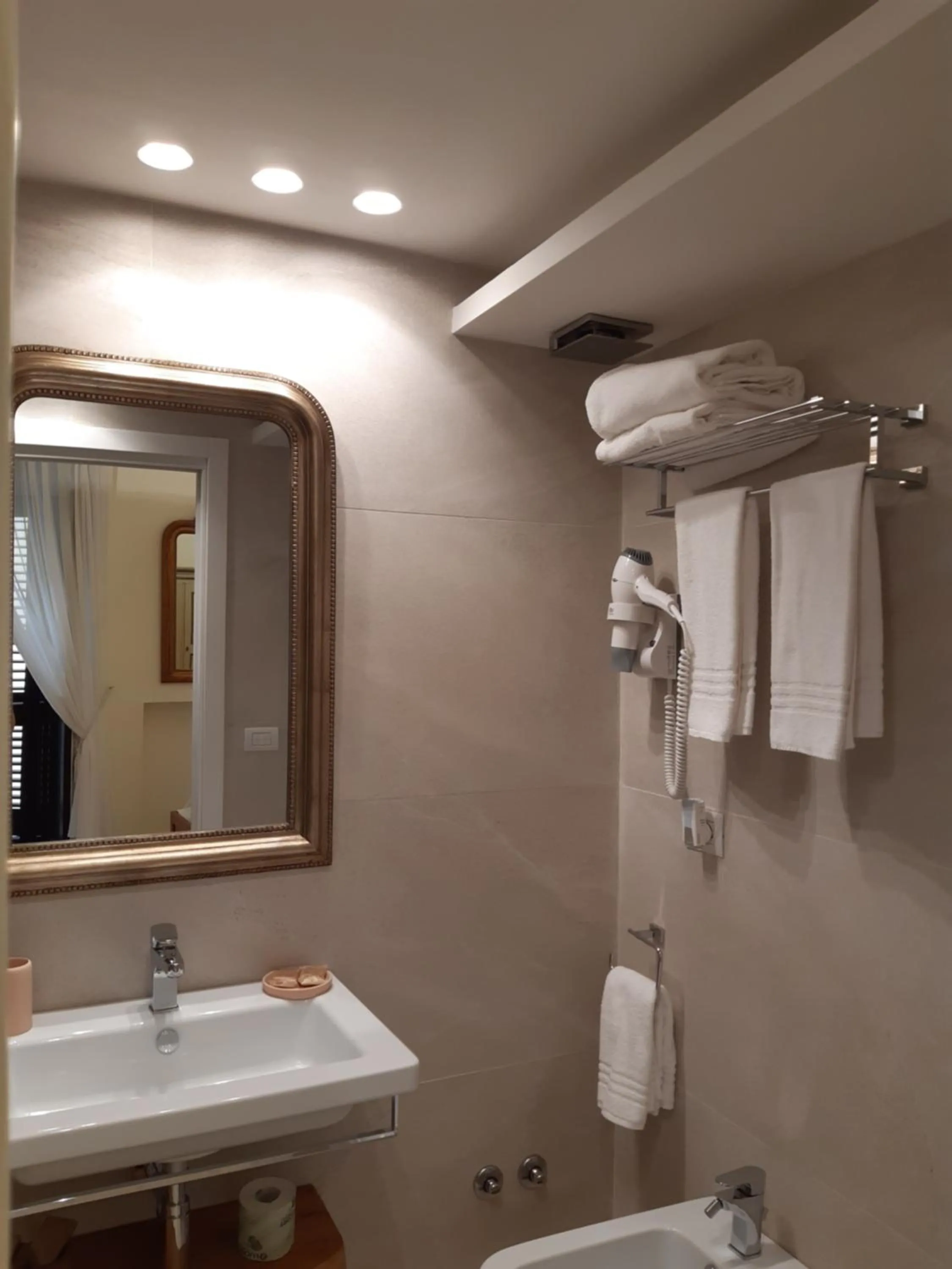 Bathroom in Estlevante B&B