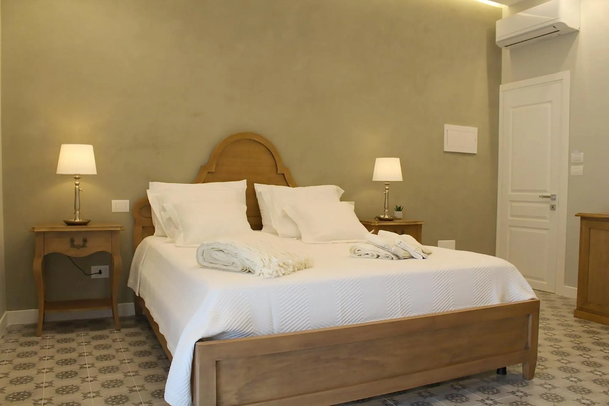 Bedroom, Bed in Estlevante B&B