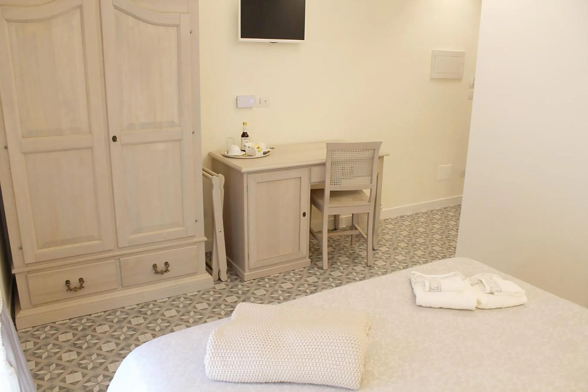 Bedroom, Bed in Estlevante B&B