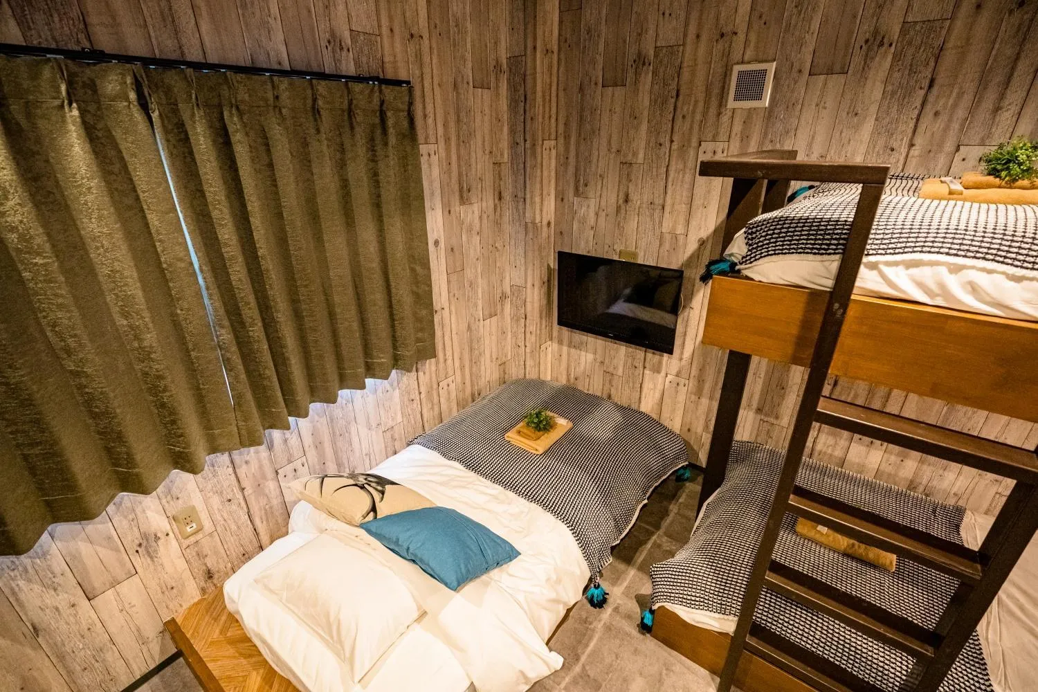 Bed in IKIDANE Residential Hotel Komagome