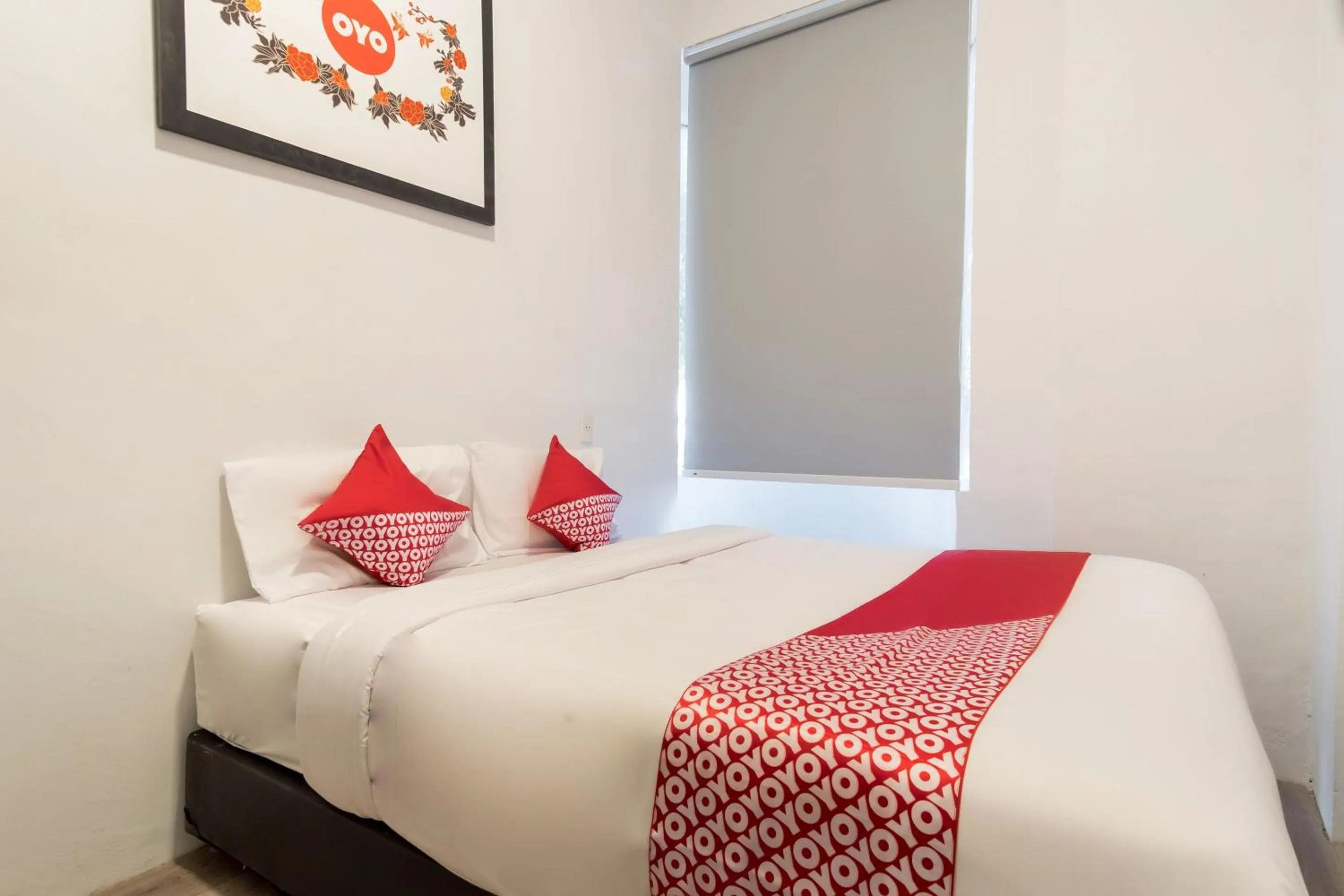 Bedroom, Bed in Hotel O Metropolitan Home Stay Near Thamrin Plaza