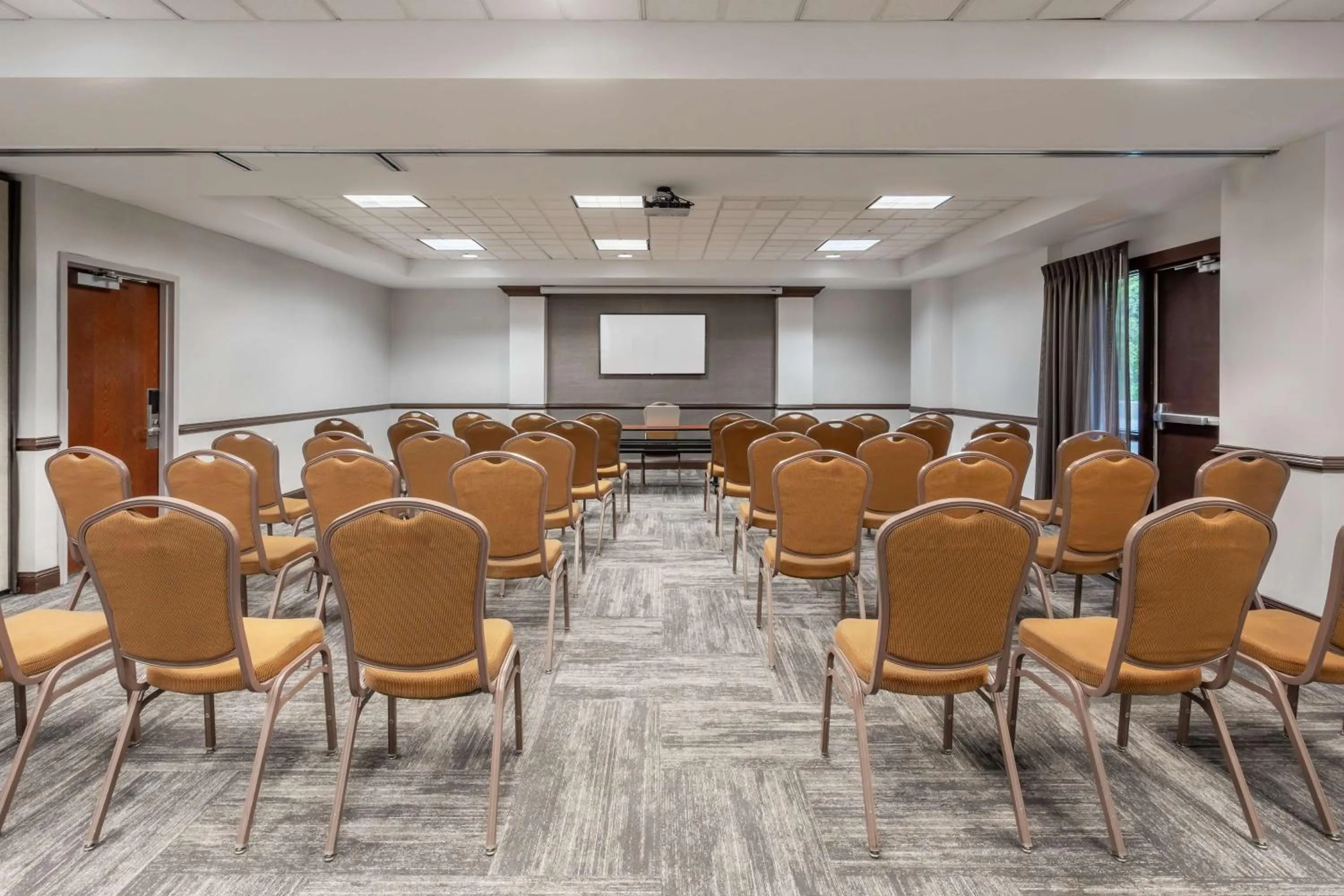 Meeting/conference room in Hyatt Place Mystic