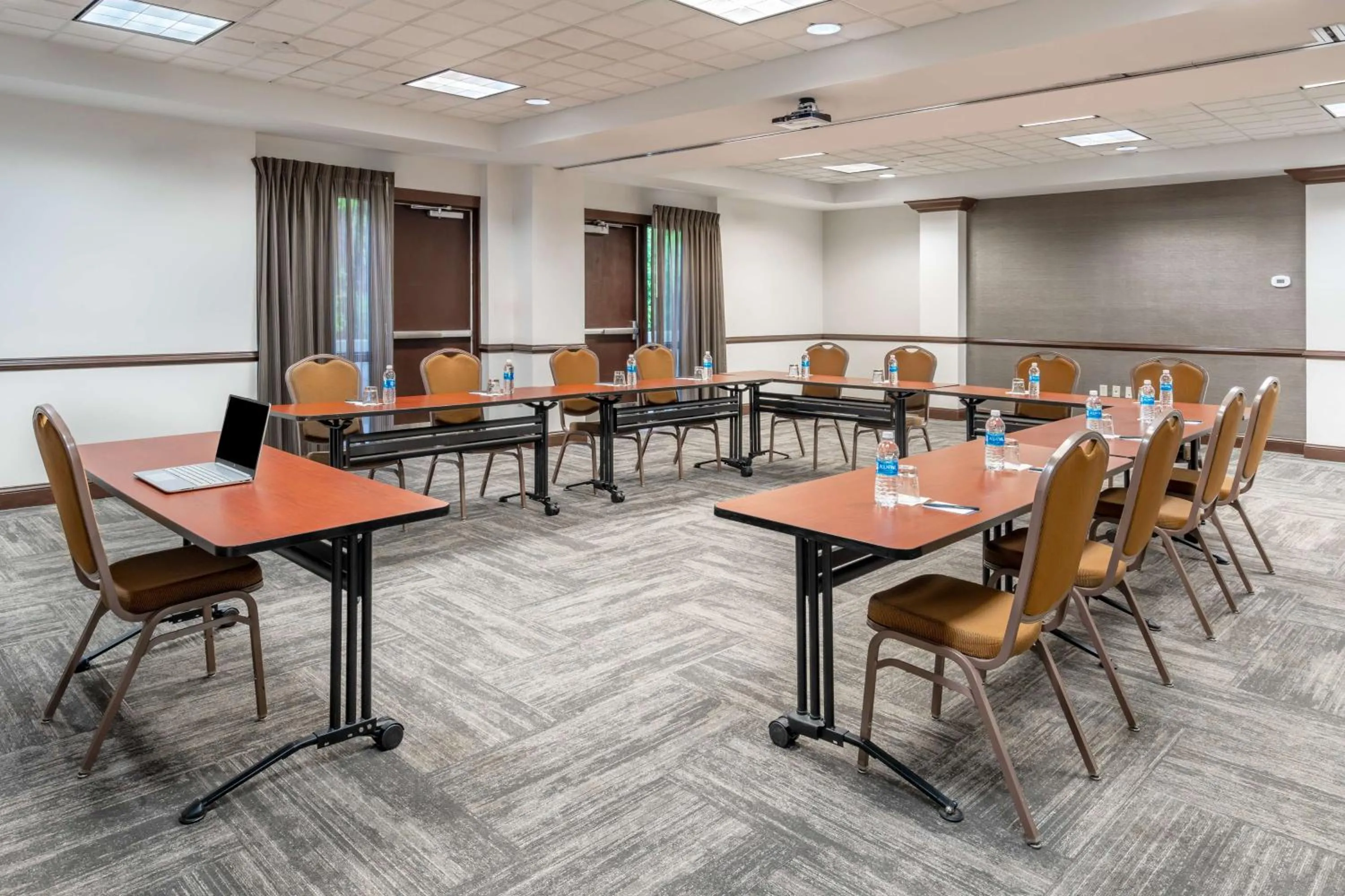 Meeting/conference room in Hyatt Place Mystic