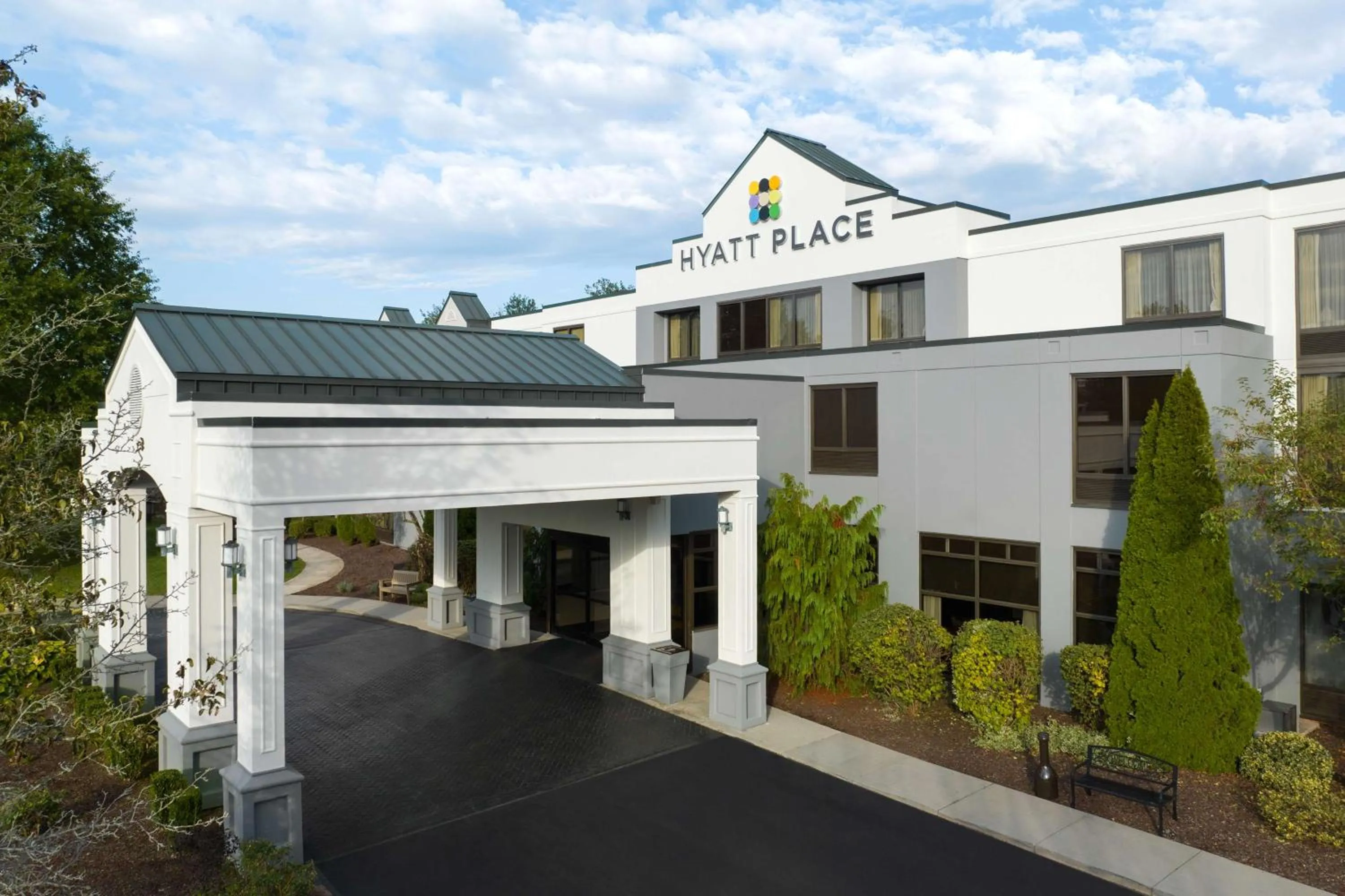 Property building in Hyatt Place Mystic