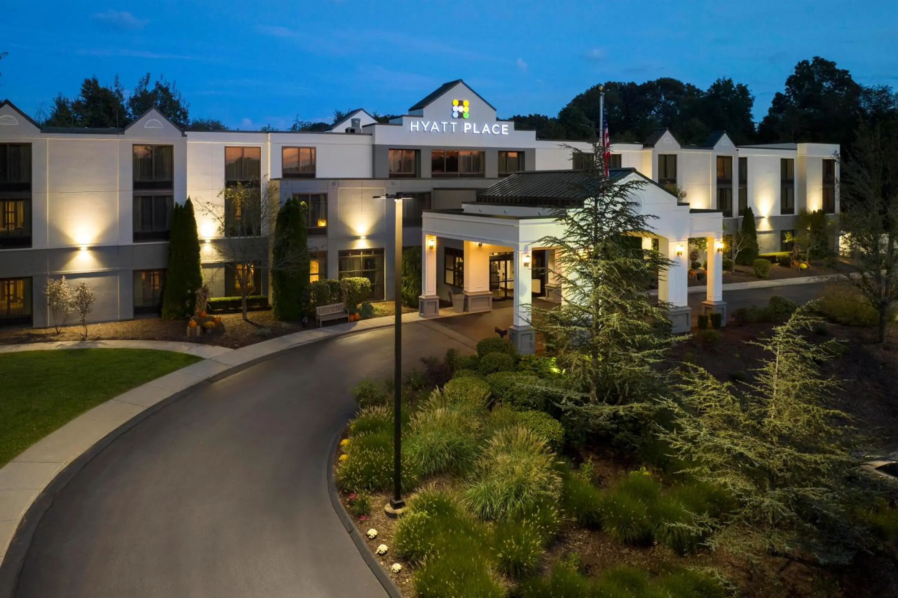 Property building in Hyatt Place Mystic Property building in Hyatt Place Mystic