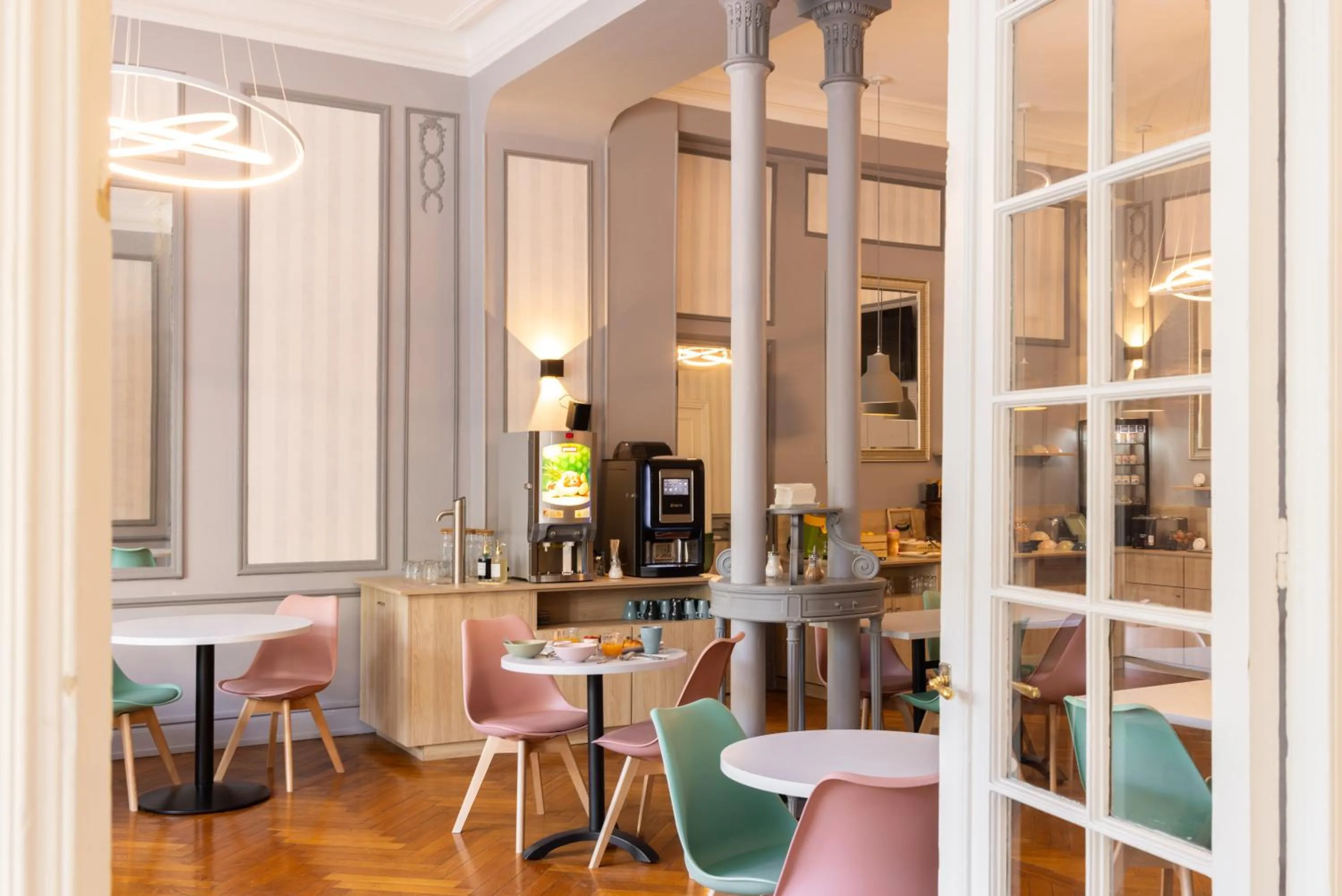 Breakfast in Hotel Aria