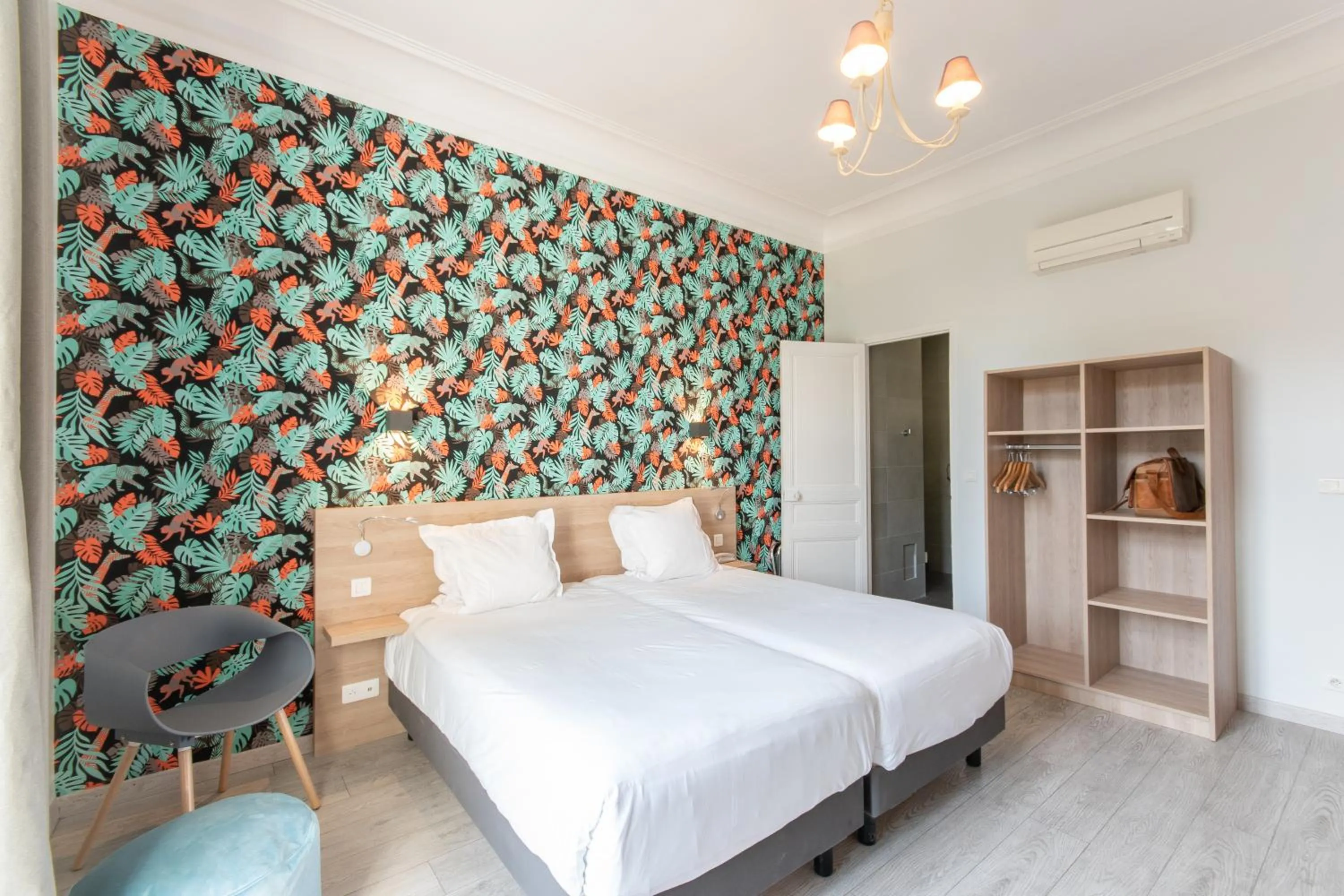 Photo of the whole room, Bed in Hotel Aria