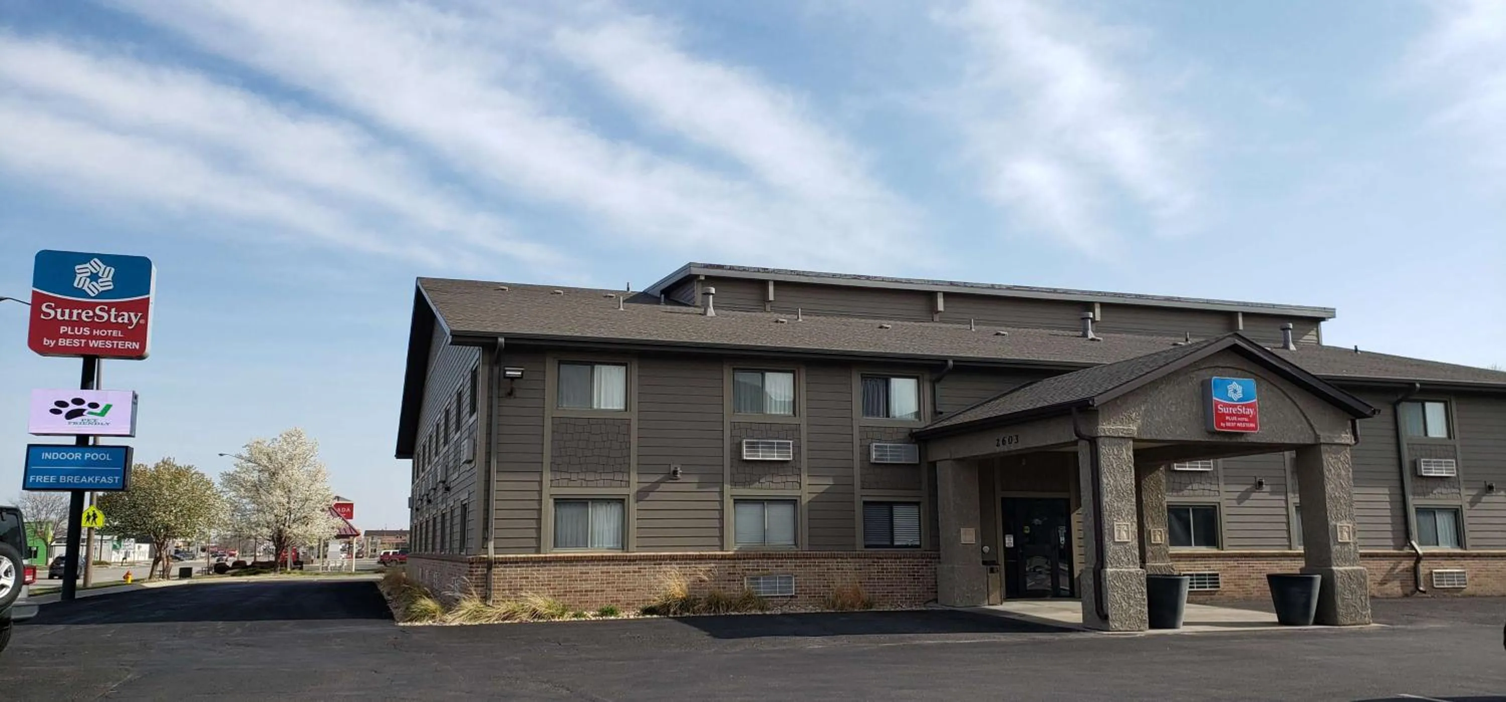 Property building in SureStay Plus Hotel by Best Western Grand Island