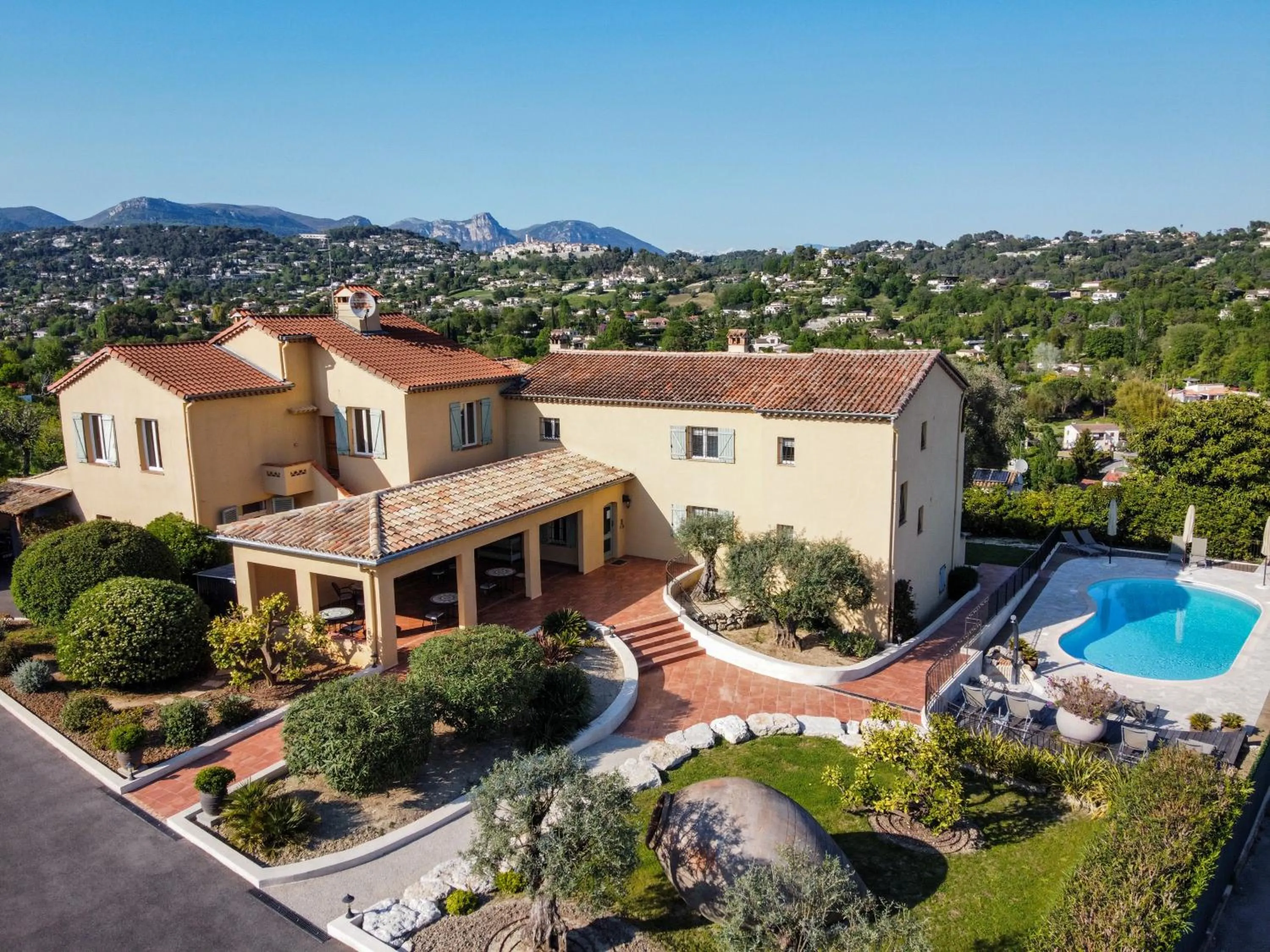 Bird's eye view in Hotel Marc-Hely