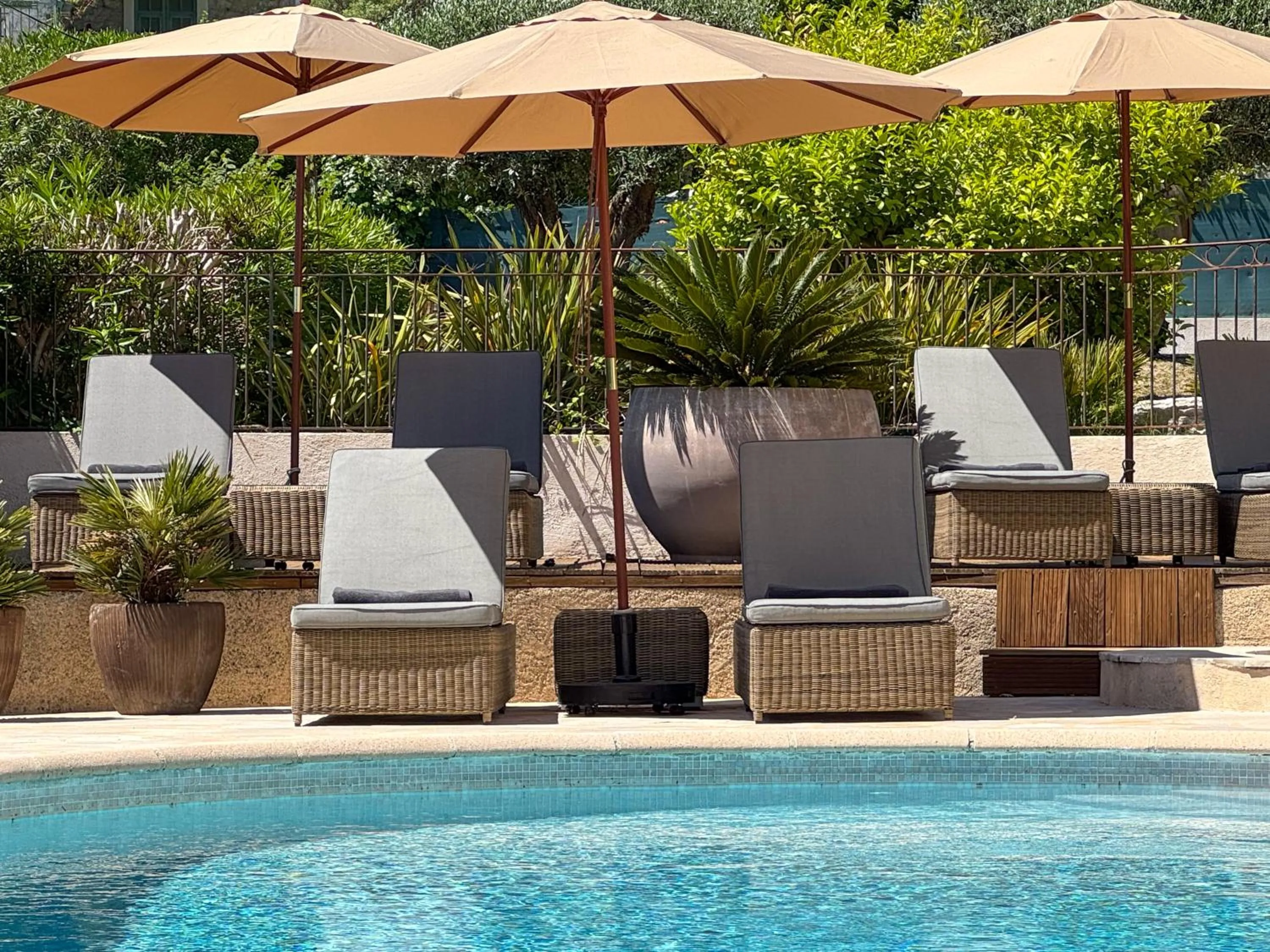 Swimming pool in Hotel Marc-Hely