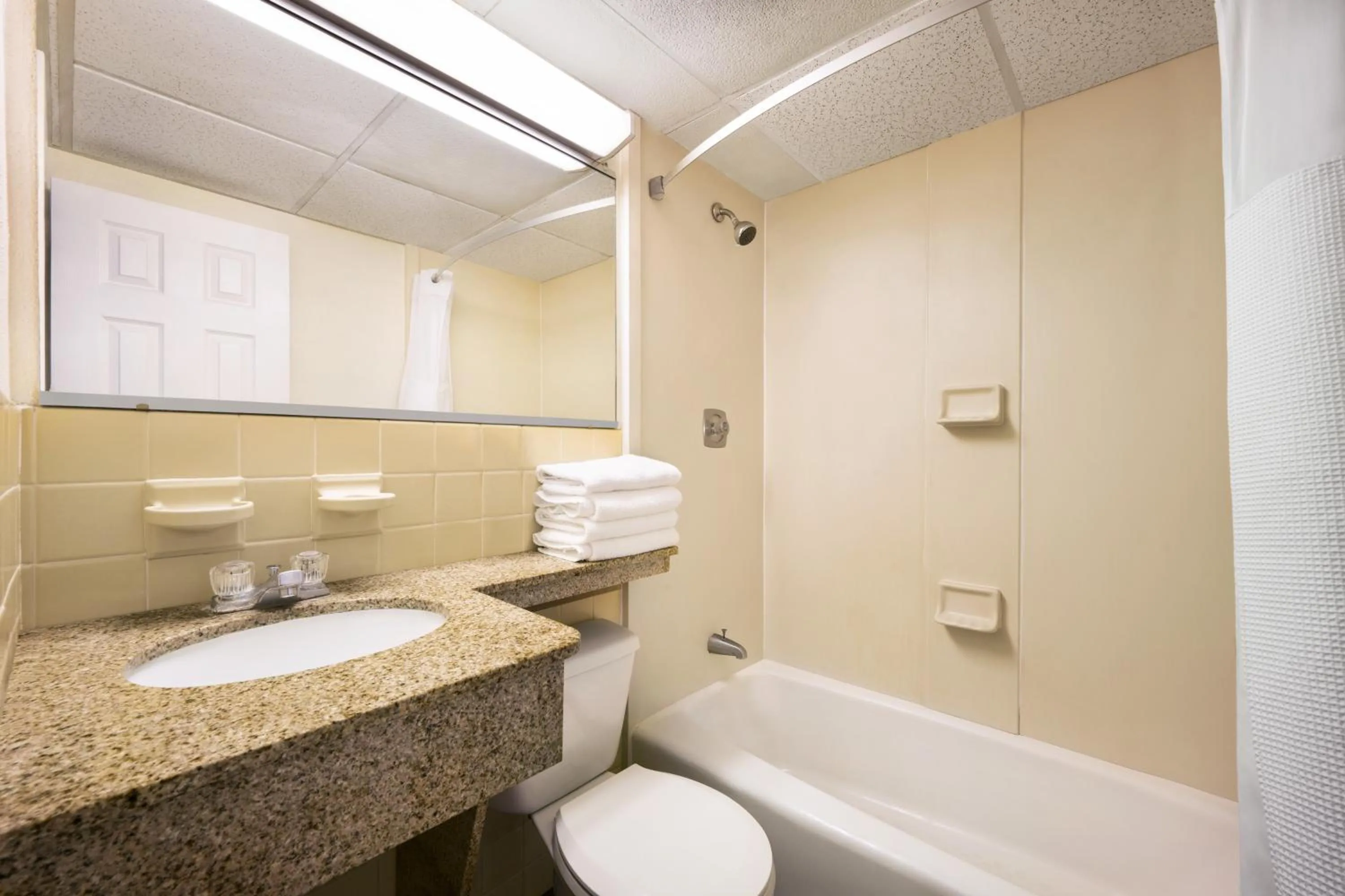 Bathroom in Days Inn & Suites by Wyndham Wildwood