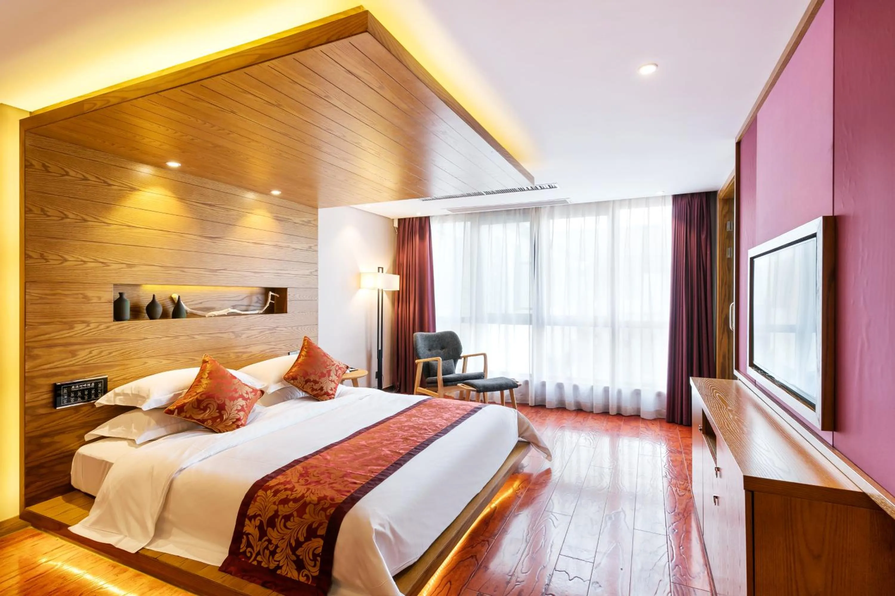 Deluxe Double Room in Floral Hotel · Yingxi Riverside Deqing