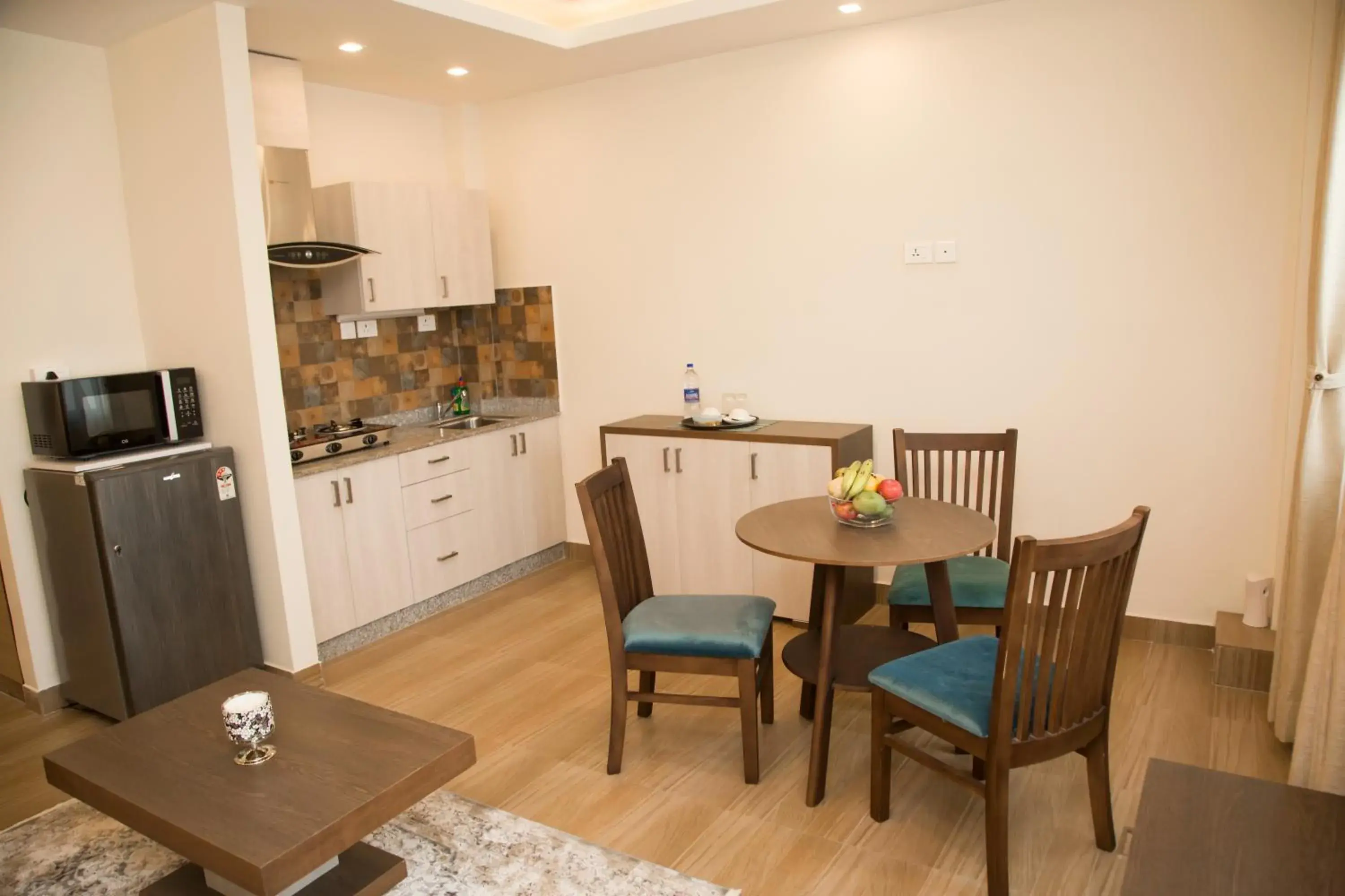 One-Bedroom Apartment in Sarovar Residency Serviced Apartment Hotel One-Bedroom Apartment in Sarovar Residency Serviced Apartment Hotel
